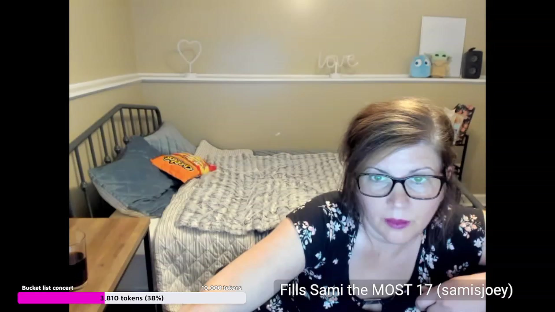 Gallery image thumbnail from Samtastic_'s myfreecams stream on, 07/12/2023, 22:22 image 7 of 20