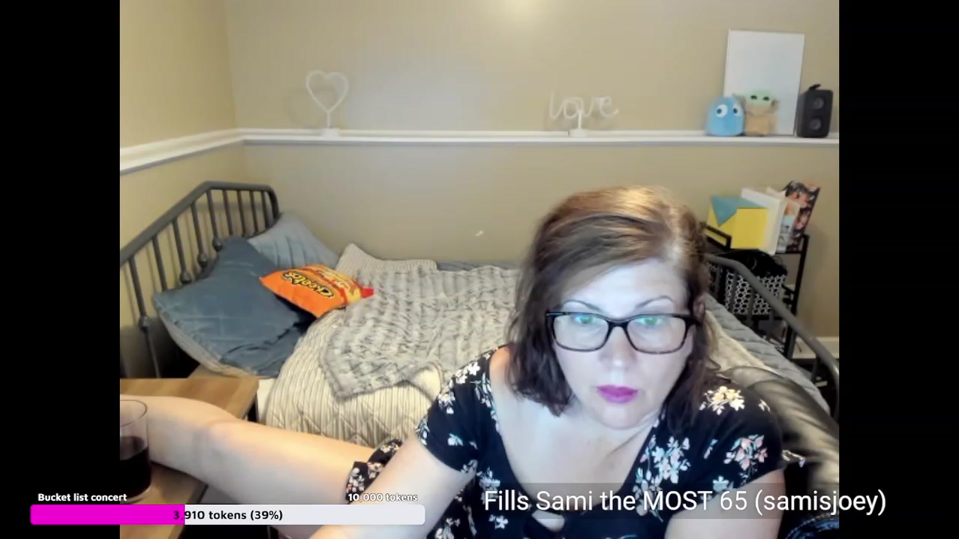 Gallery image thumbnail from Samtastic_'s myfreecams stream on, 07/12/2023, 22:22 image 16 of 20