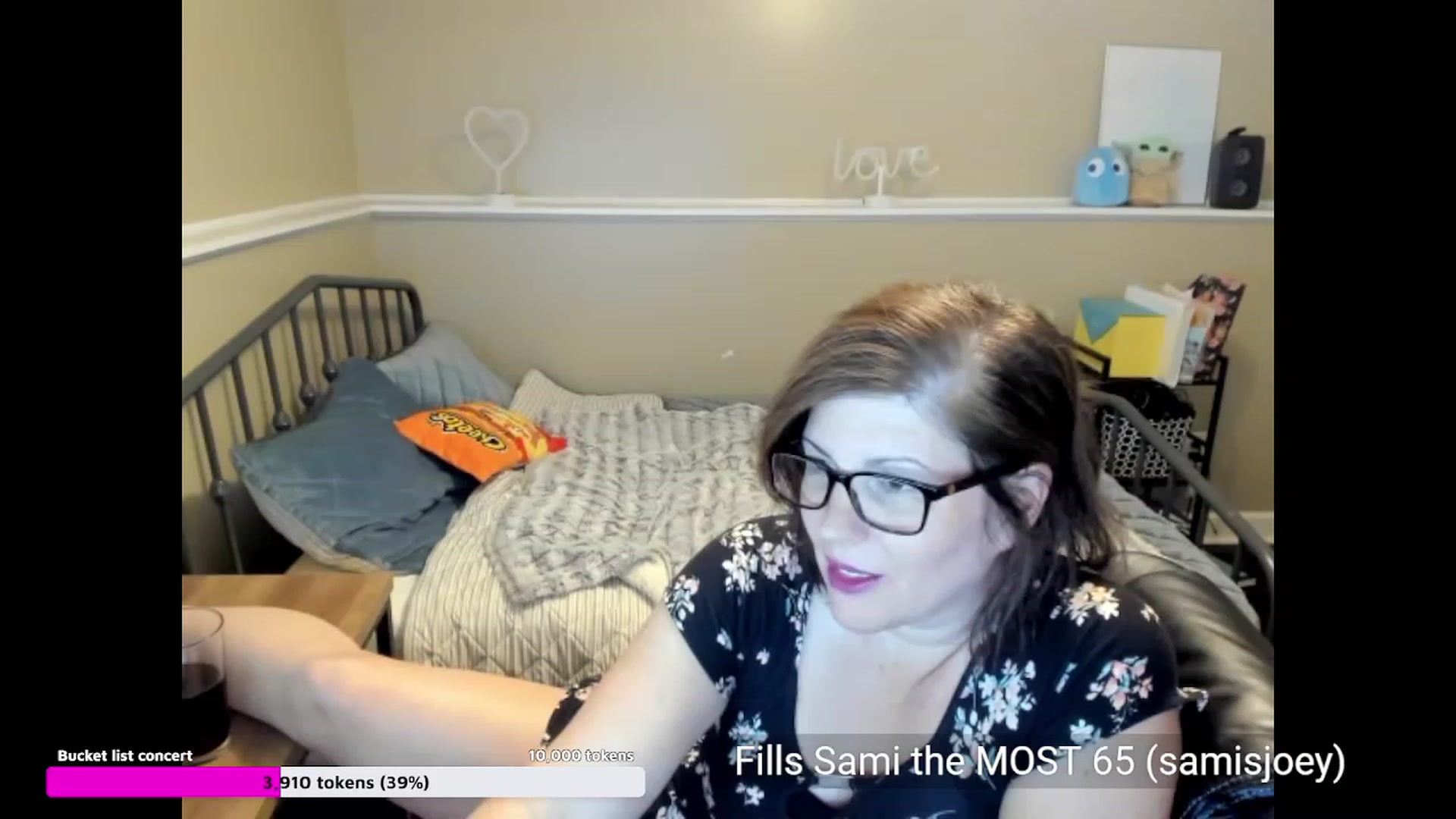 Gallery image thumbnail from Samtastic_'s myfreecams stream on, 07/12/2023, 22:22 image 18 of 20