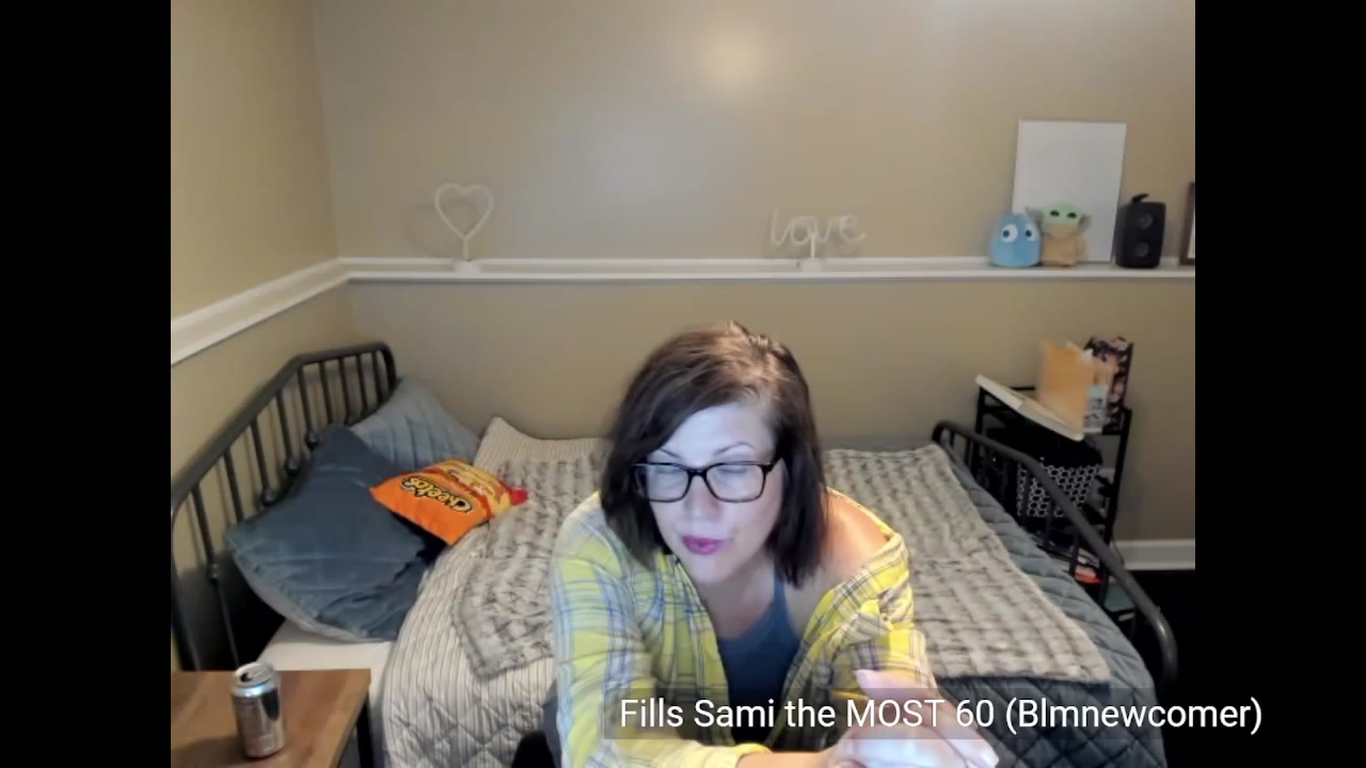 Gallery image thumbnail from Samtastic_'s myfreecams stream on, 07/17/2023, 22:07 image 6 of 20