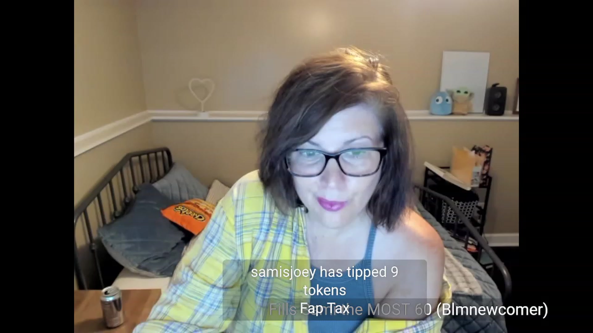 Gallery image thumbnail from Samtastic_'s myfreecams stream on, 07/17/2023, 22:07 image 11 of 20