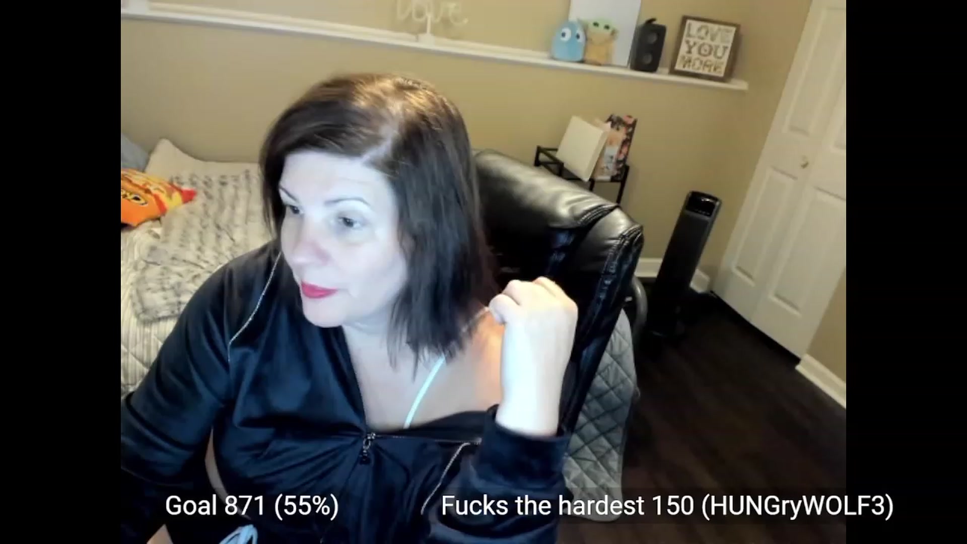 Gallery image thumbnail from Samtastic_'s myfreecams stream on, 07/31/2023, 23:04 image 14 of 20