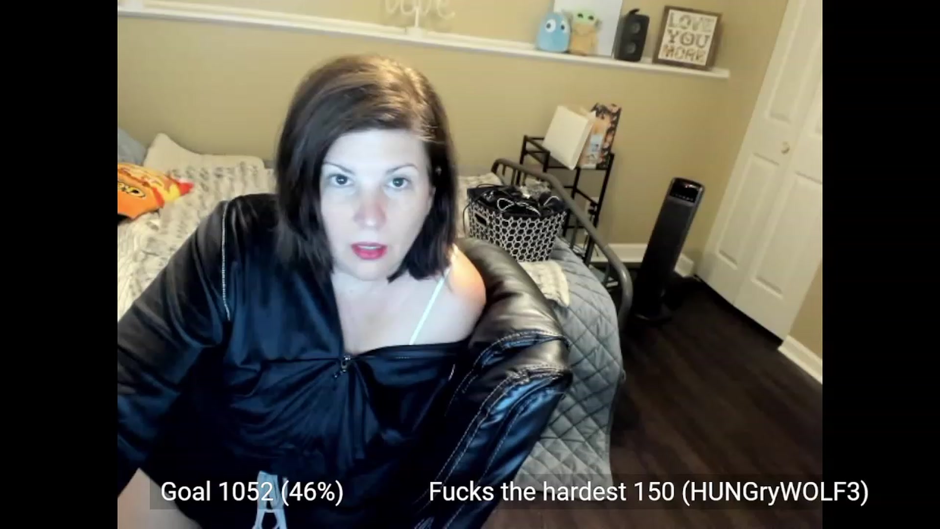 Gallery image thumbnail from Samtastic_'s myfreecams stream on, 07/31/2023, 23:04 image 10 of 20