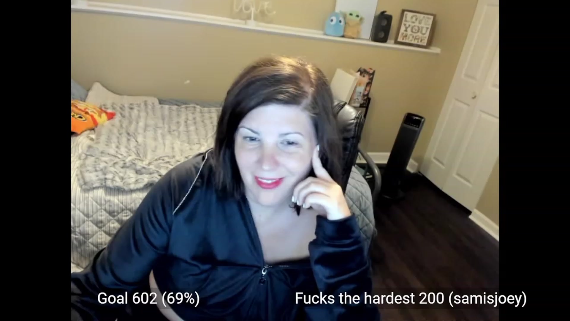 Gallery image thumbnail from Samtastic_'s myfreecams stream on, 07/31/2023, 23:04 image 17 of 20
