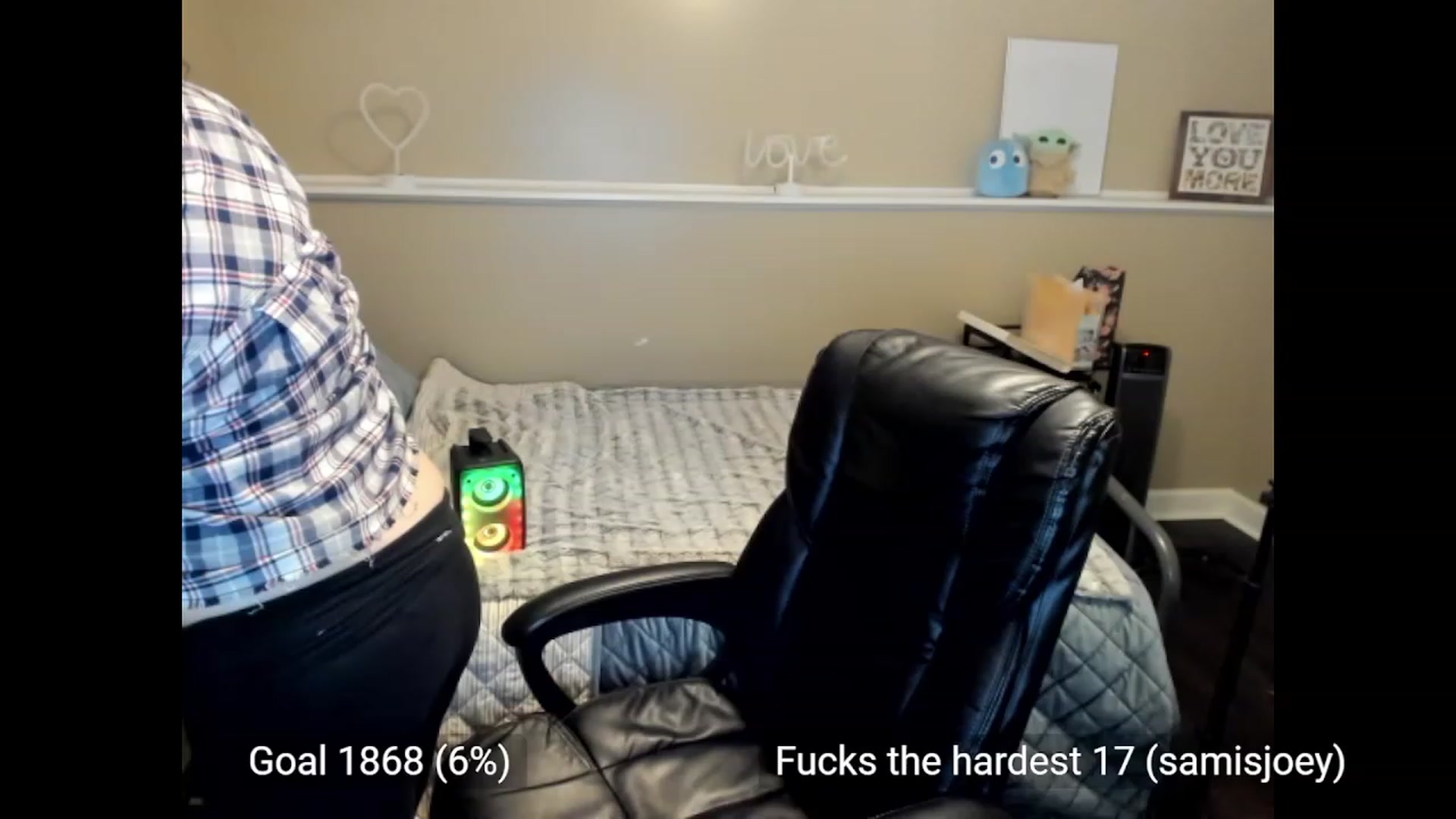 Gallery image thumbnail from Samtastic_'s myfreecams stream on, 08/07/2023, 23:02 image 6 of 20