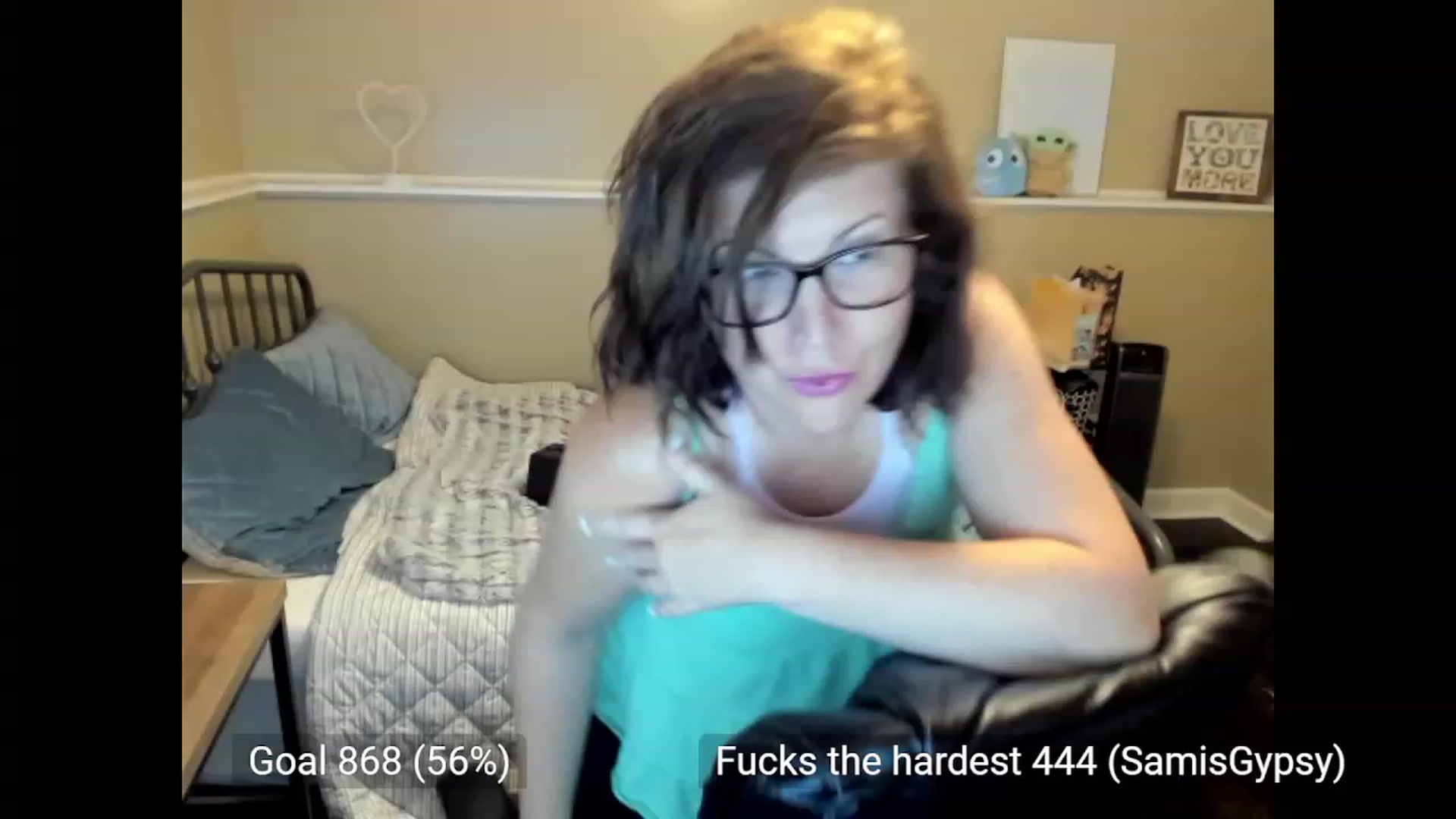 Gallery image thumbnail from Samtastic_'s myfreecams stream on, 08/08/2023, 23:45 image 7 of 20