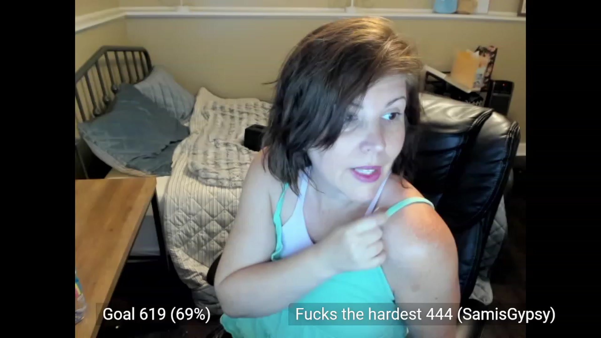 Gallery image thumbnail from Samtastic_'s myfreecams stream on, 08/08/2023, 23:45 image 20 of 20