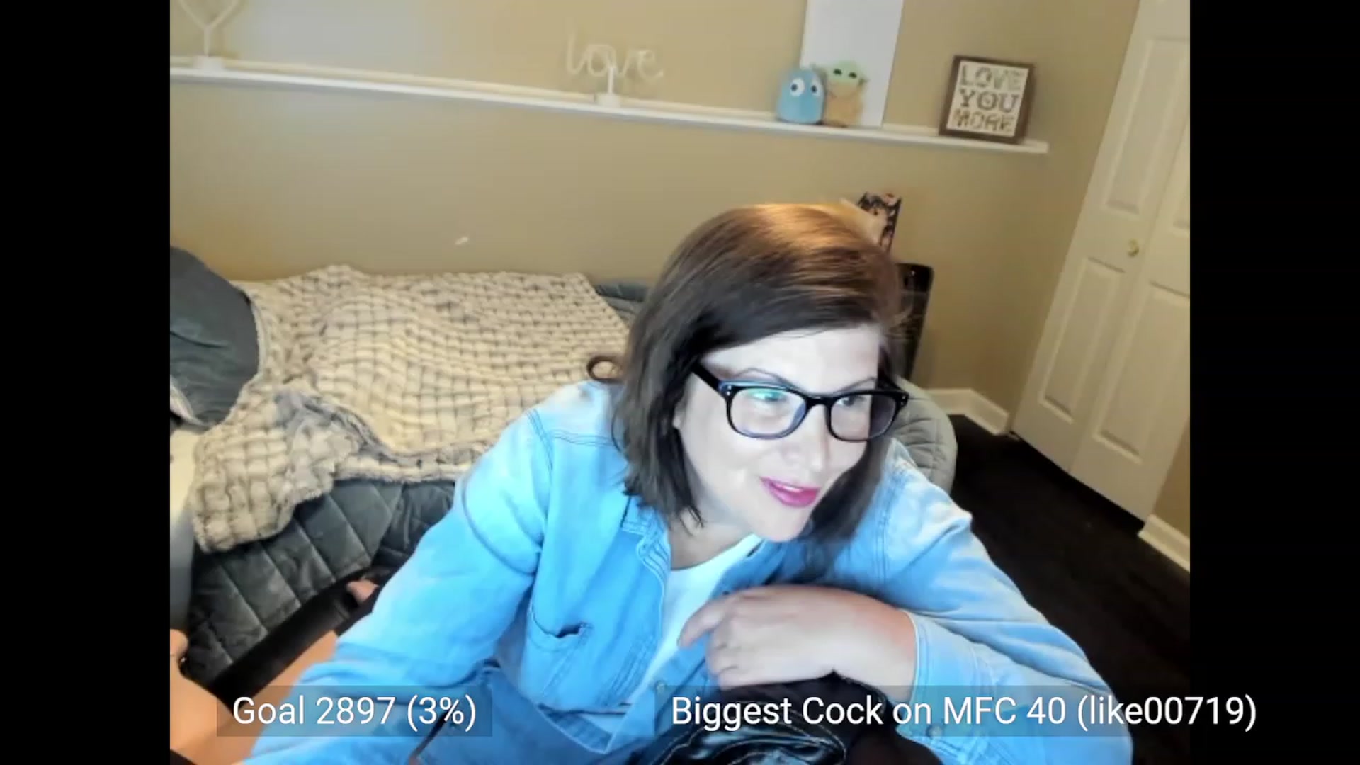 Gallery image thumbnail from Samtastic_'s myfreecams stream on, 09/05/2023, 24:17 image 1 of 20
