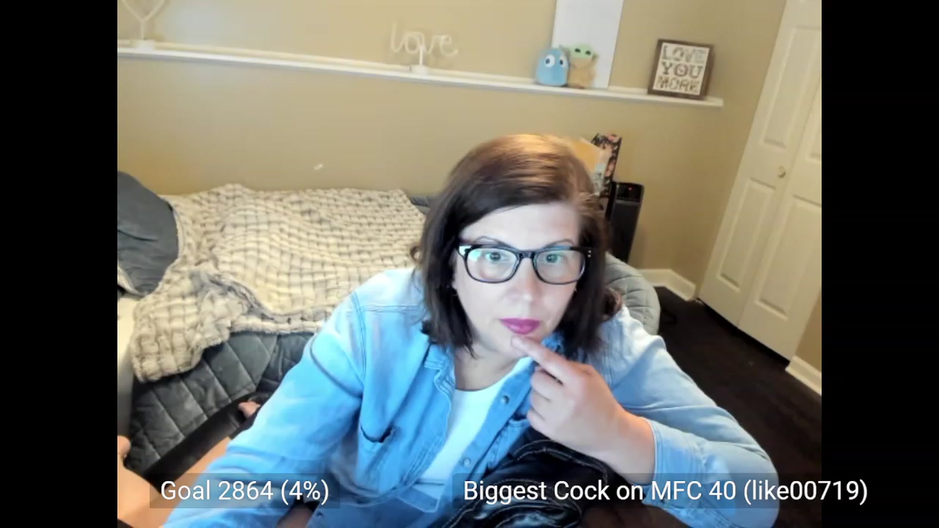 Gallery image thumbnail from Samtastic_'s myfreecams stream on, 09/05/2023, 24:17 image 10 of 20