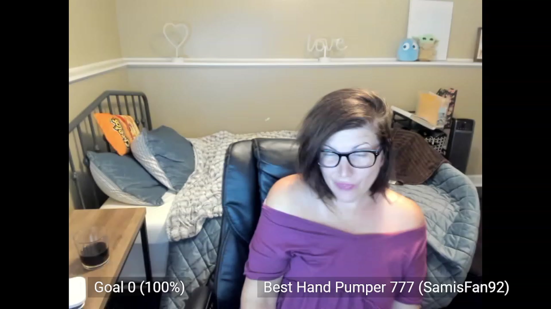 Gallery image thumbnail from Samtastic_'s myfreecams stream on, 09/06/2023, 23:42 image 10 of 20