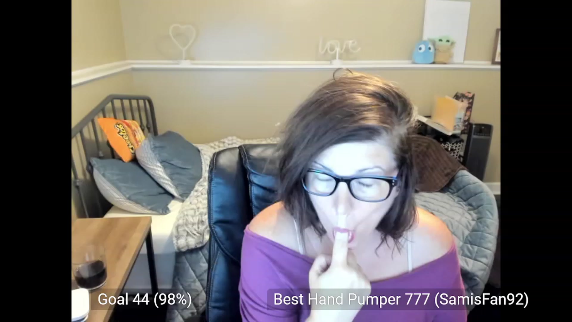 Gallery image thumbnail from Samtastic_'s myfreecams stream on, 09/06/2023, 23:42 image 8 of 20
