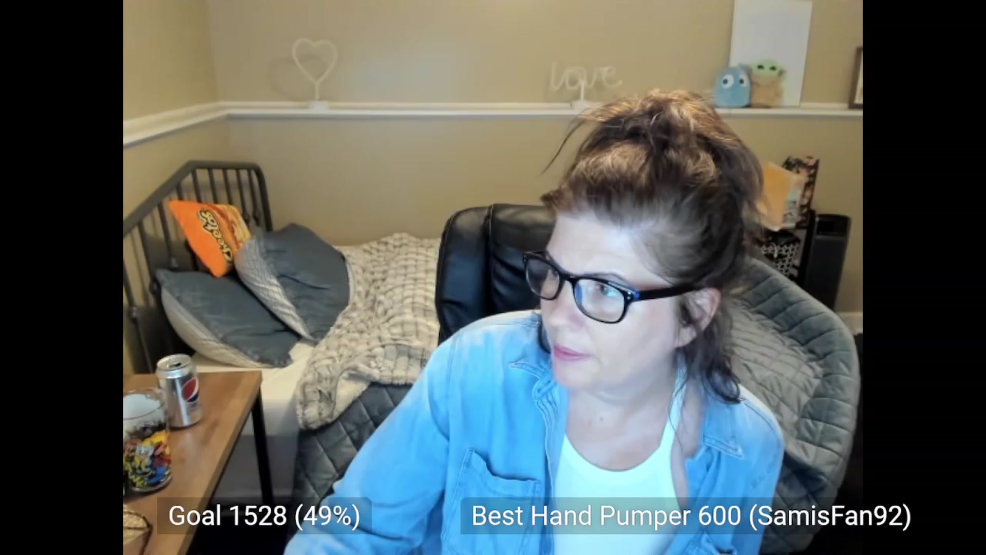Gallery image thumbnail from Samtastic_'s myfreecams stream on, 09/08/2023, 24:11 image 14 of 20