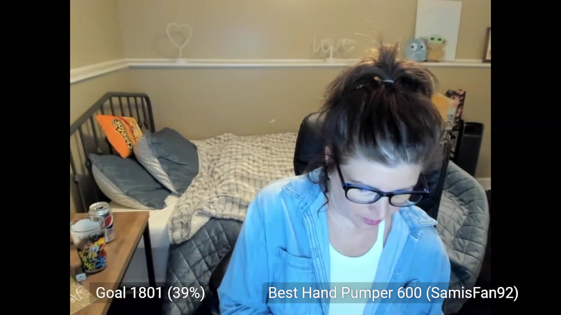 Gallery image thumbnail from Samtastic_'s myfreecams stream on, 09/08/2023, 24:11 image 1 of 20