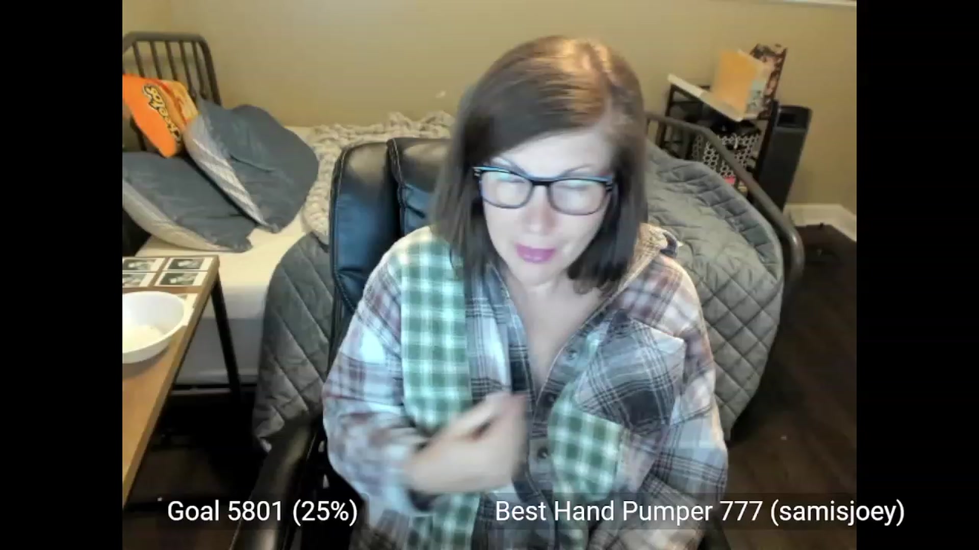 Gallery image thumbnail from Samtastic_'s myfreecams stream on, 09/09/2023, 24:00 image 9 of 20