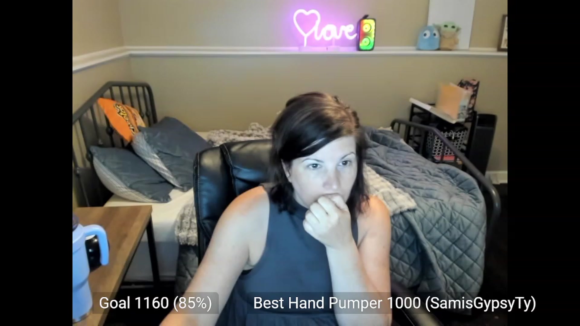 Gallery image thumbnail from Samtastic_'s myfreecams stream on, 09/12/2023, 01:20 image 14 of 20