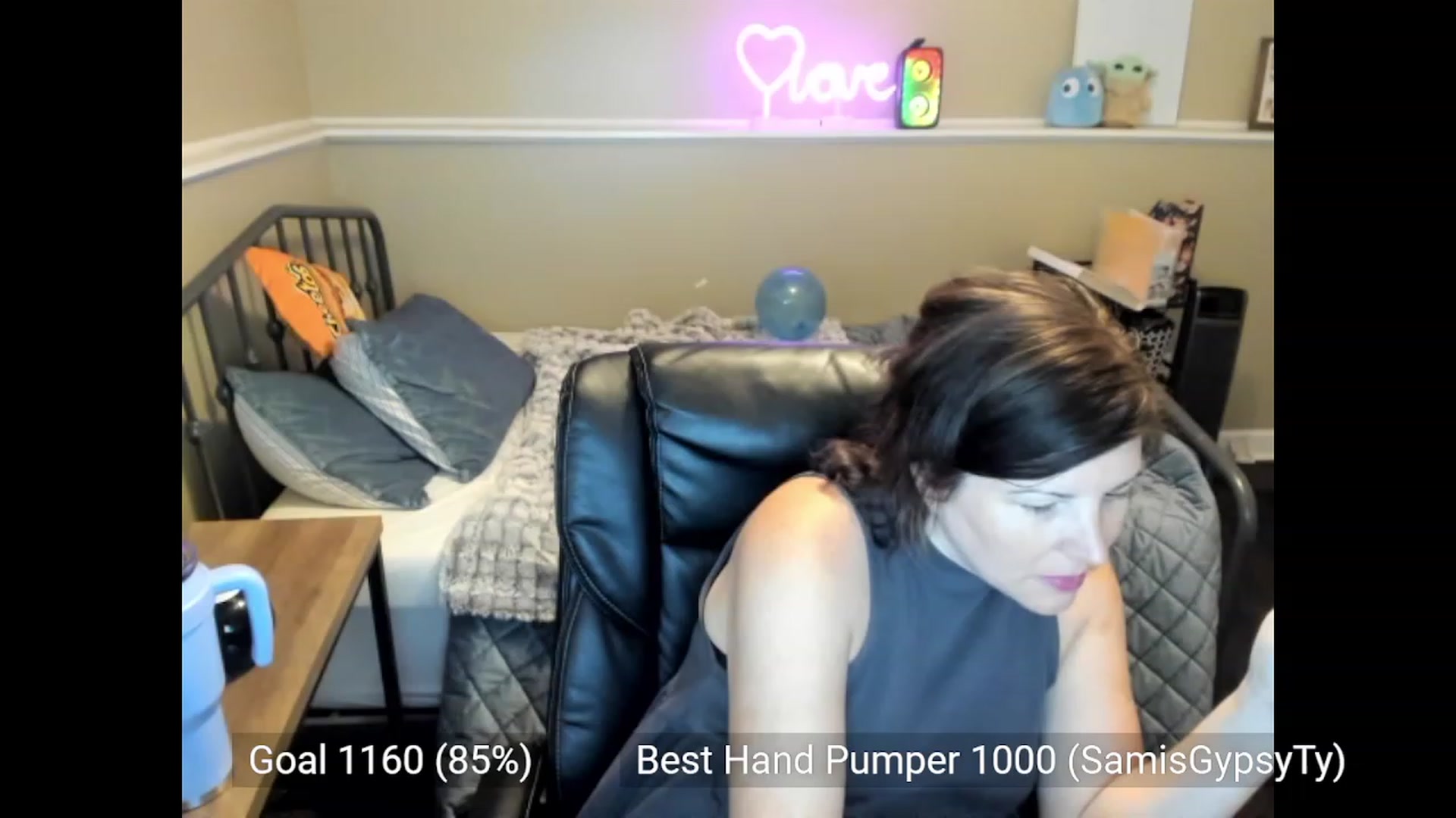 Gallery image thumbnail from Samtastic_'s myfreecams stream on, 09/12/2023, 01:20 image 16 of 20