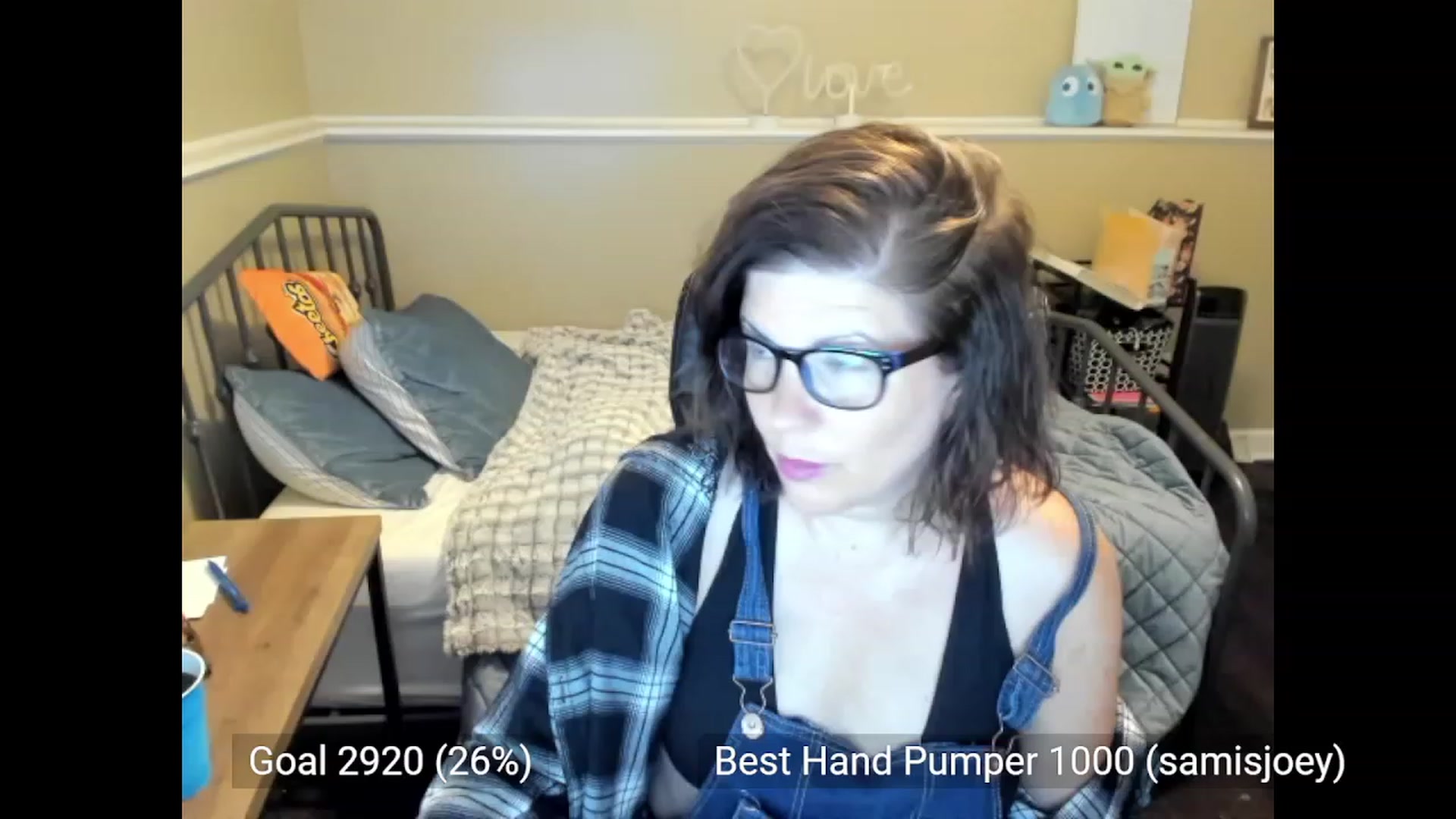 Gallery image thumbnail from Samtastic_'s myfreecams stream on, 09/12/2023, 21:54 image 15 of 20