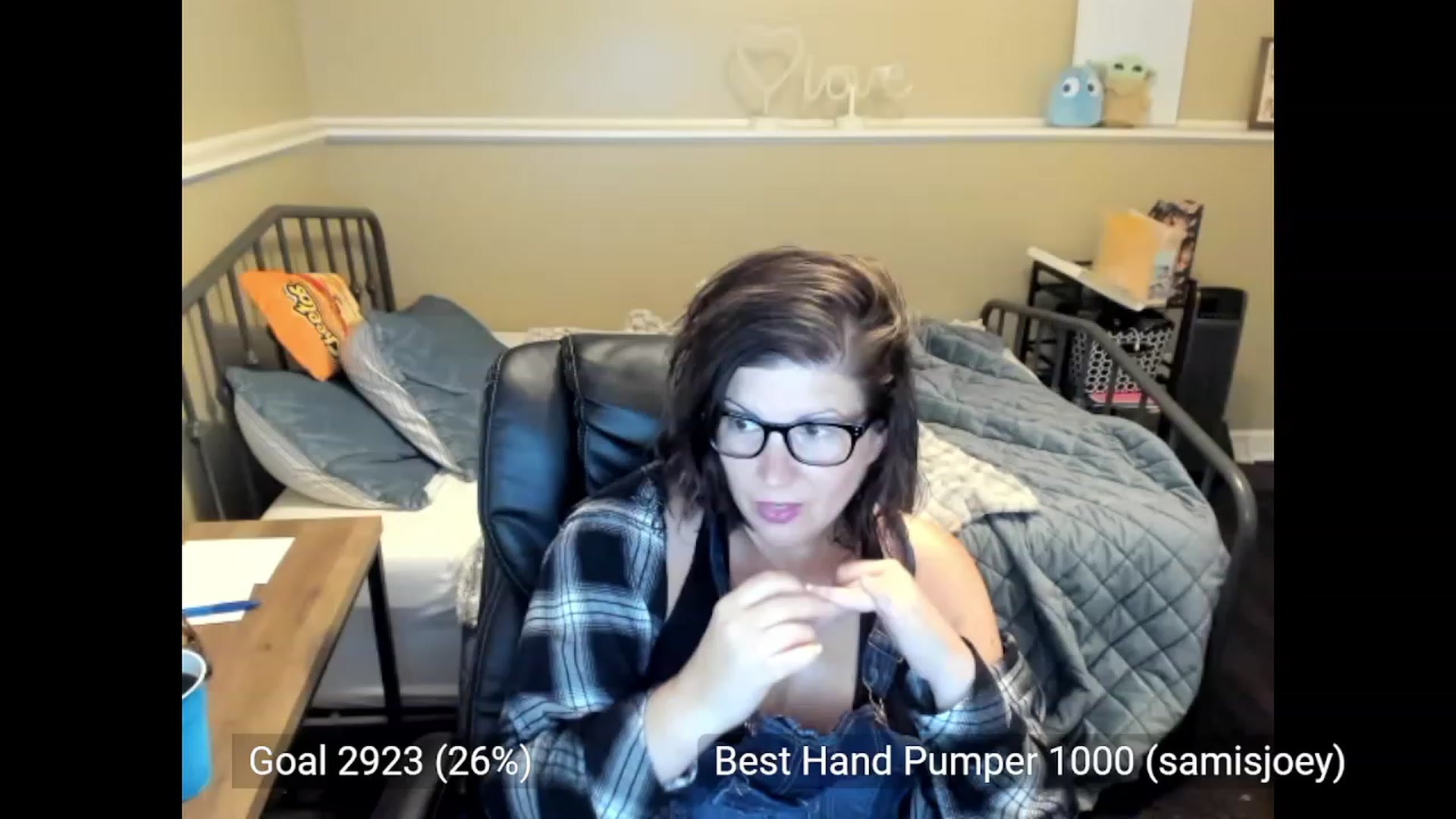 Gallery image thumbnail from Samtastic_'s myfreecams stream on, 09/12/2023, 21:54 image 1 of 20