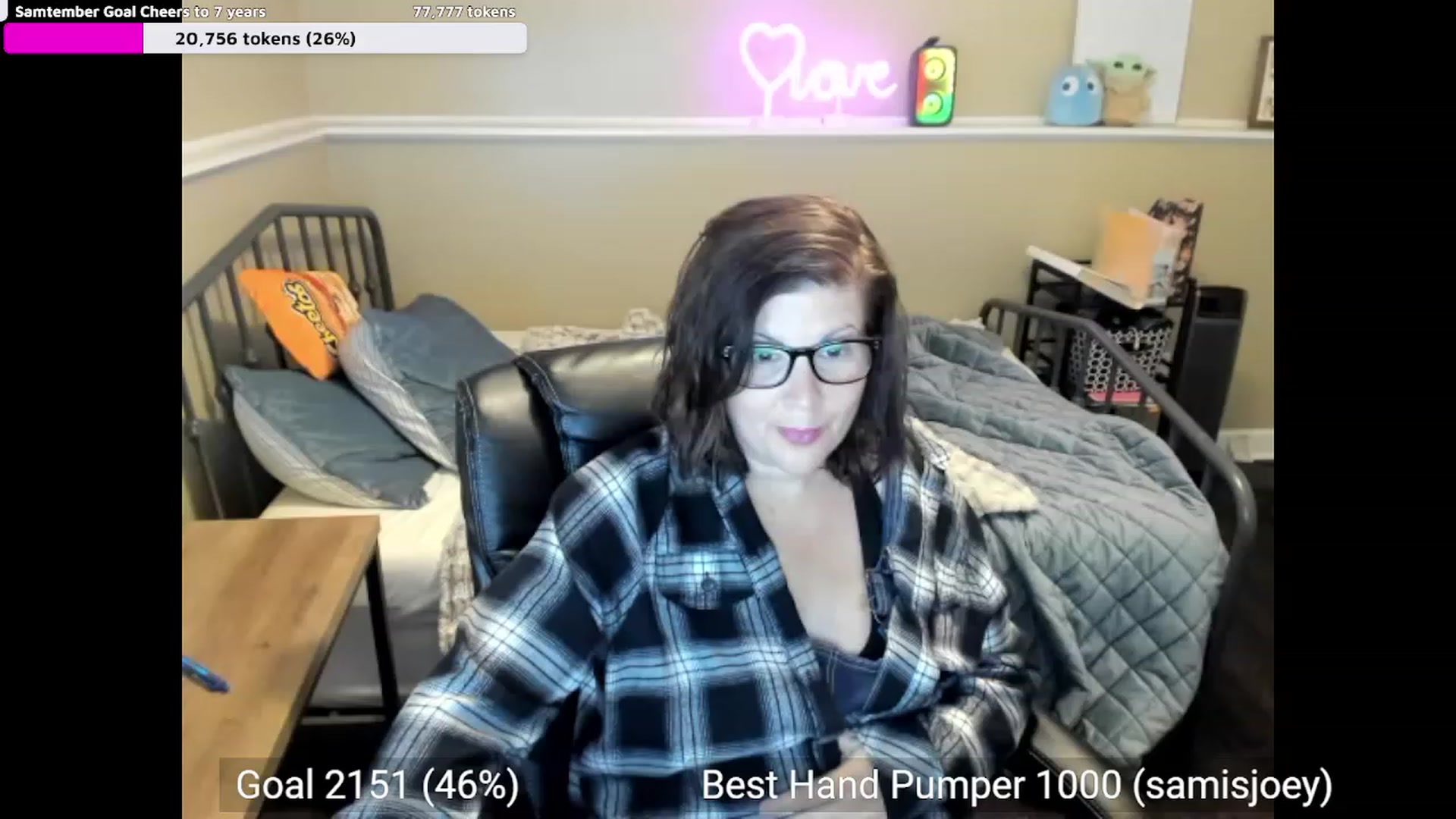 Gallery image thumbnail from Samtastic_'s myfreecams stream on, 09/13/2023, 24:02 image 2 of 20