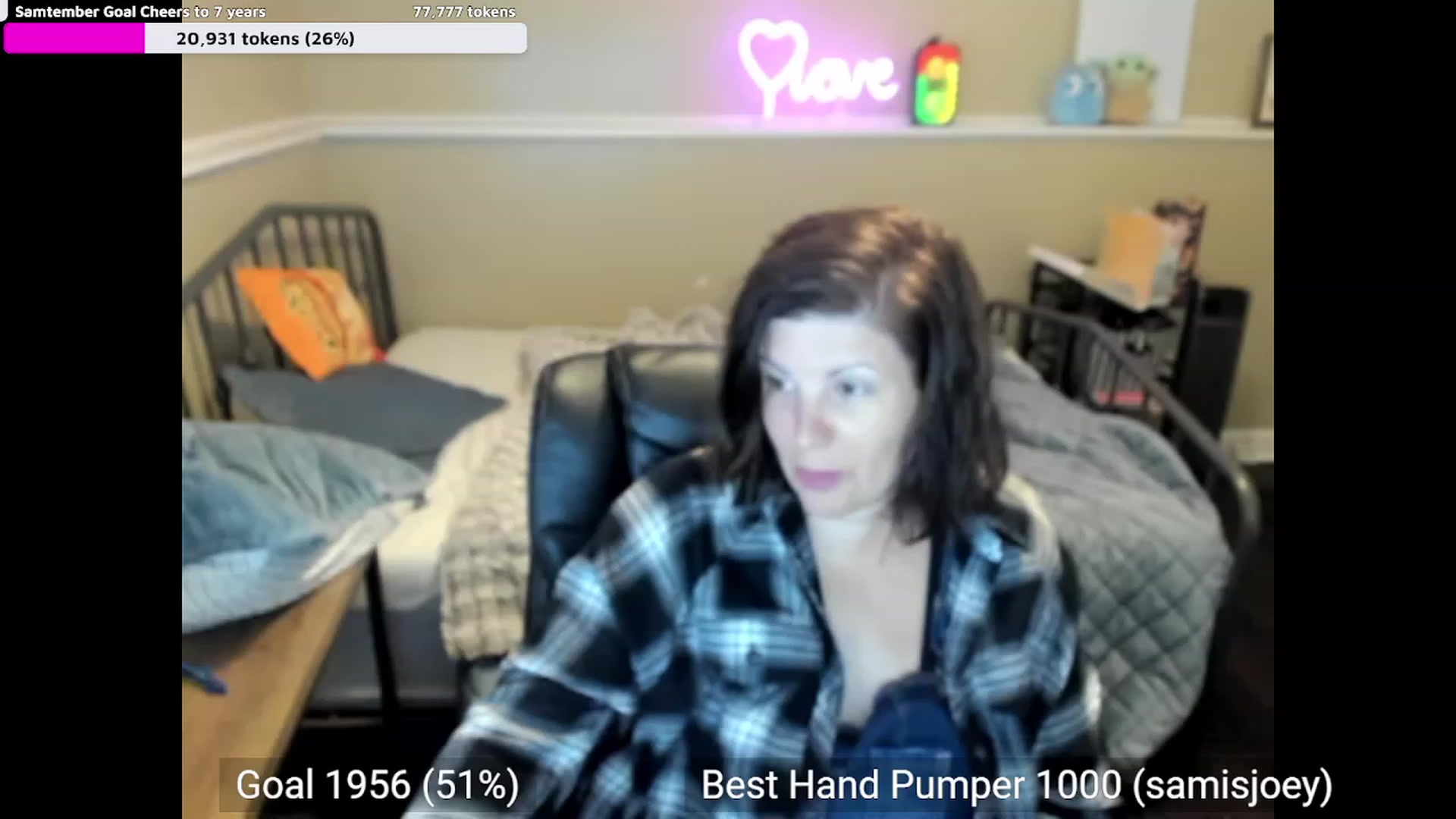Gallery image thumbnail from Samtastic_'s myfreecams stream on, 09/13/2023, 24:02 image 10 of 20