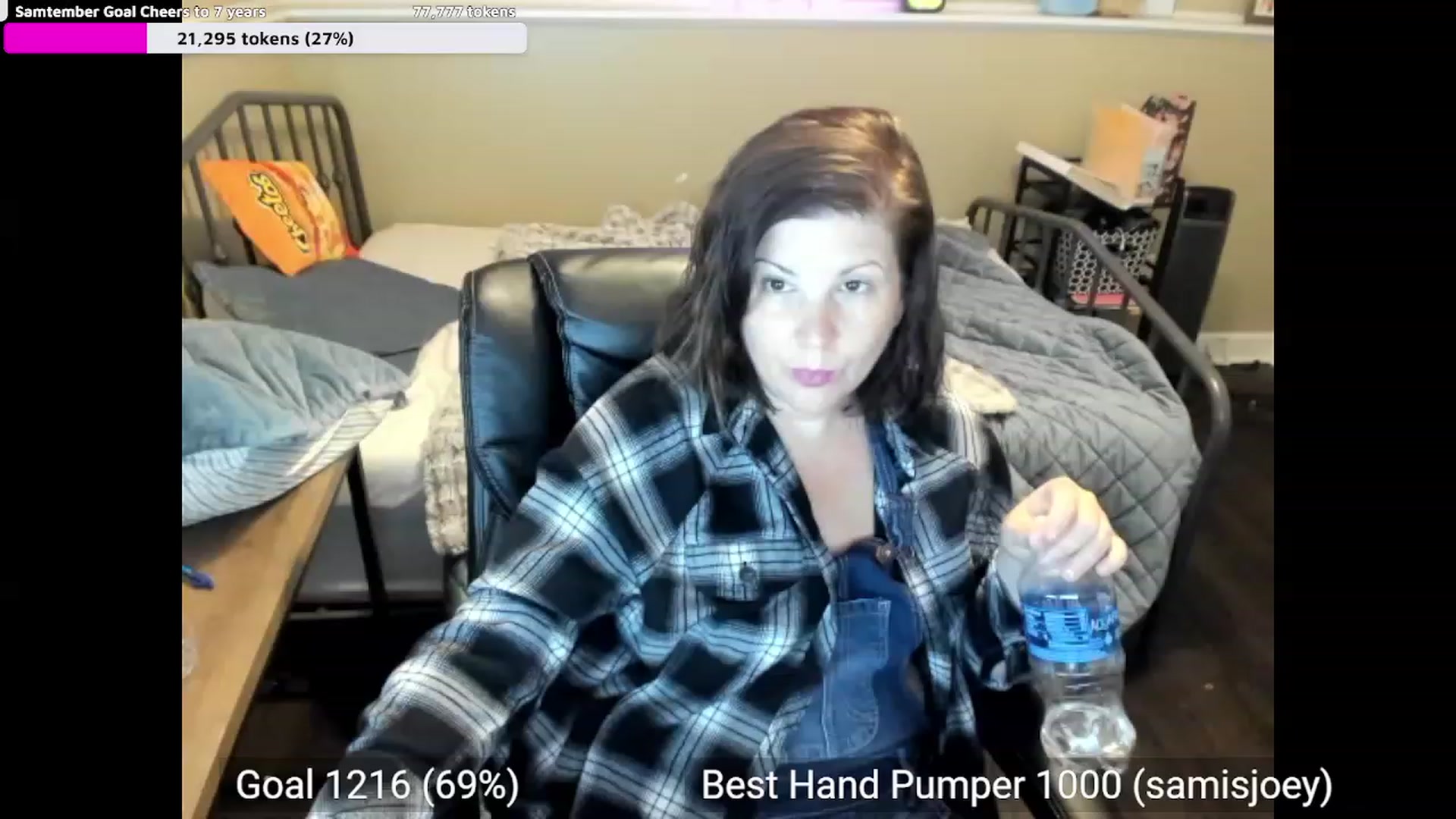 Gallery image thumbnail from Samtastic_'s myfreecams stream on, 09/13/2023, 24:02 image 20 of 20