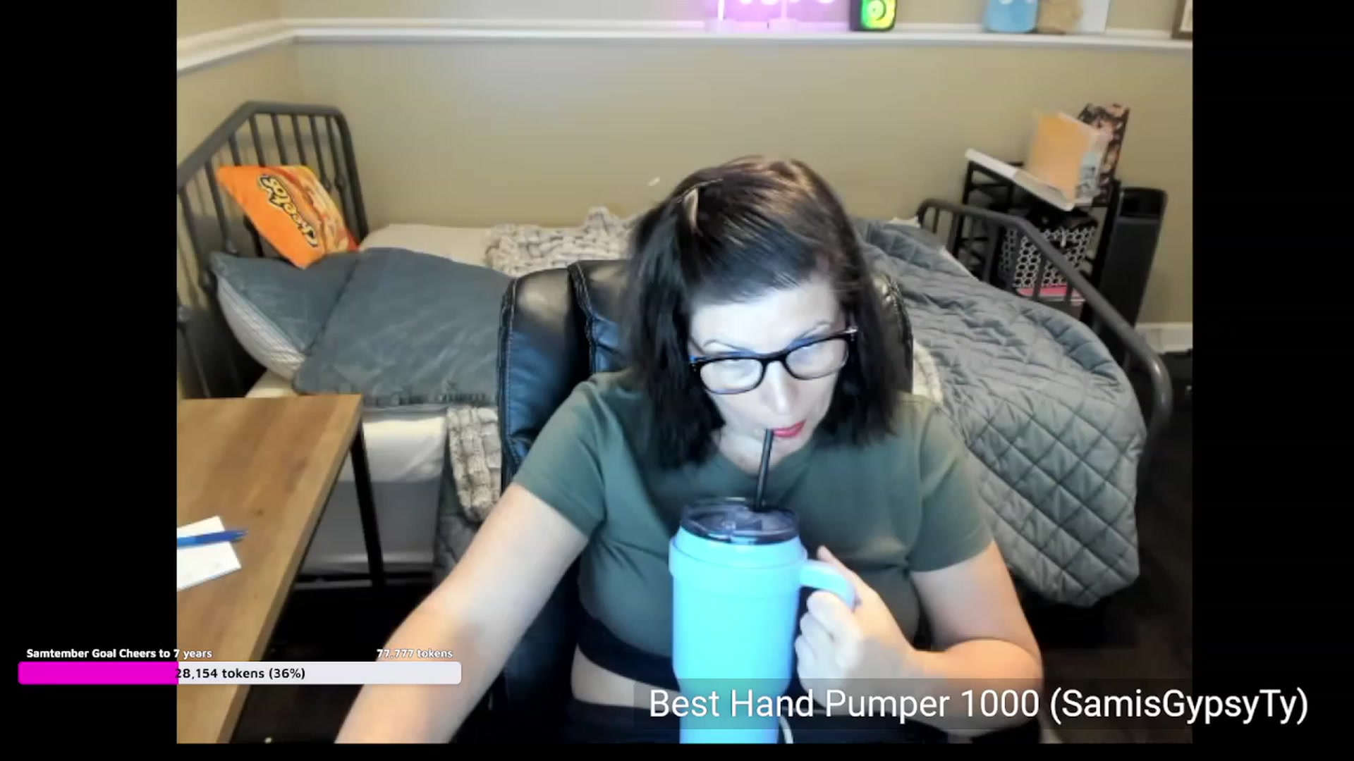 Gallery image thumbnail from Samtastic_'s myfreecams stream on, 09/19/2023, 24:18 image 3 of 20