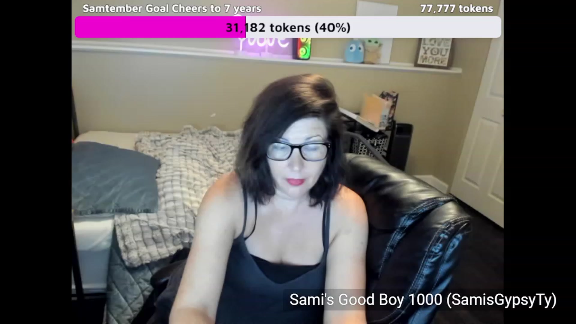 Gallery image thumbnail from Samtastic_'s myfreecams stream on, 09/19/2023, 24:18 image 15 of 20
