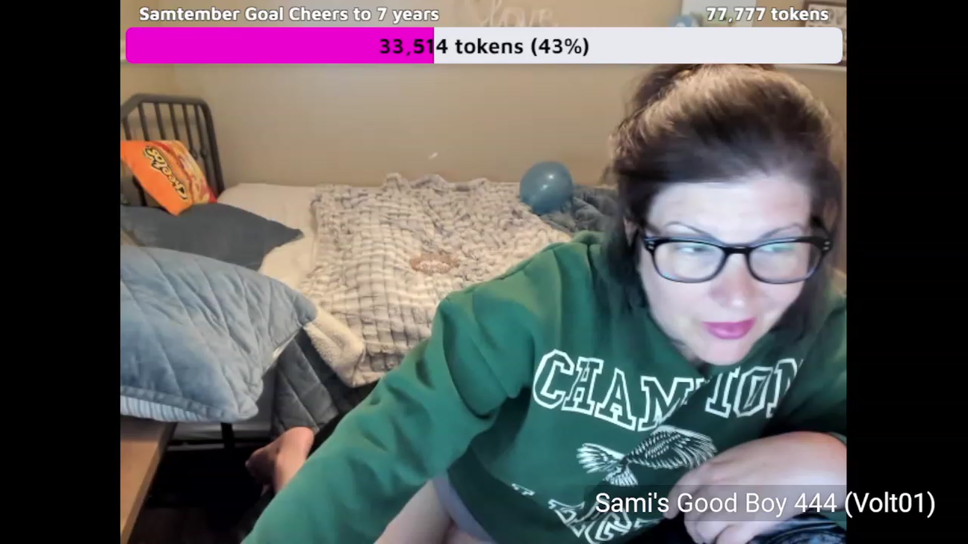 Gallery image thumbnail from Samtastic_'s myfreecams stream on, 09/20/2023, 01:20 image 10 of 20