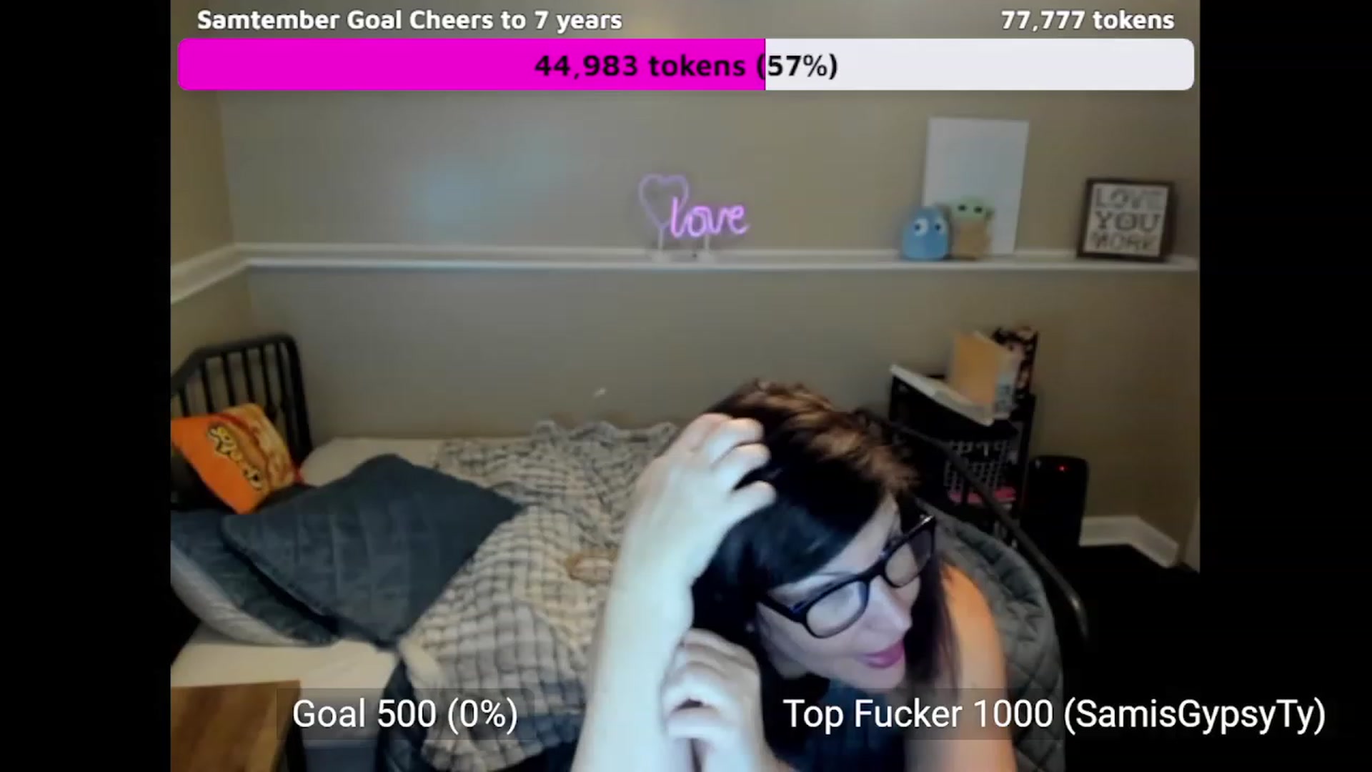 Gallery image thumbnail from Samtastic_'s myfreecams stream on, 09/26/2023, 23:12 image 5 of 20