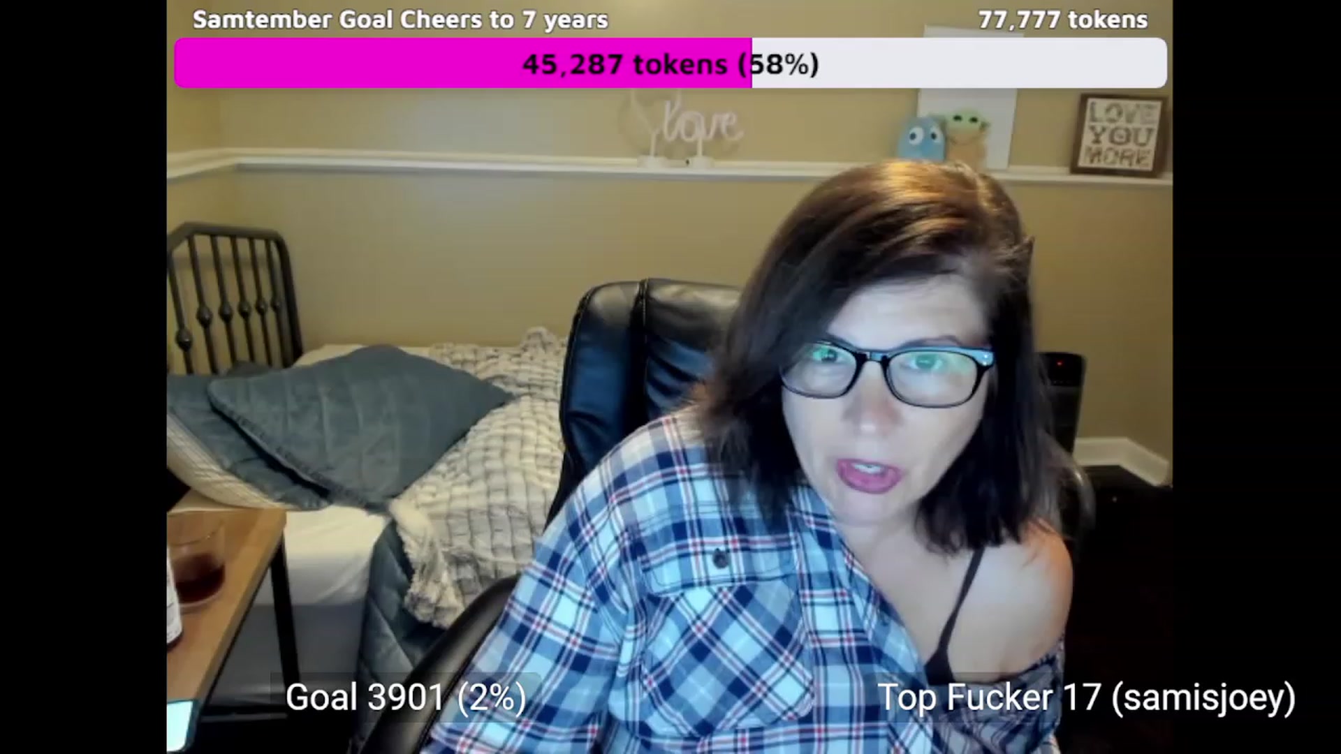 Gallery image thumbnail from Samtastic_'s myfreecams stream on, 09/29/2023, 22:26 image 8 of 20