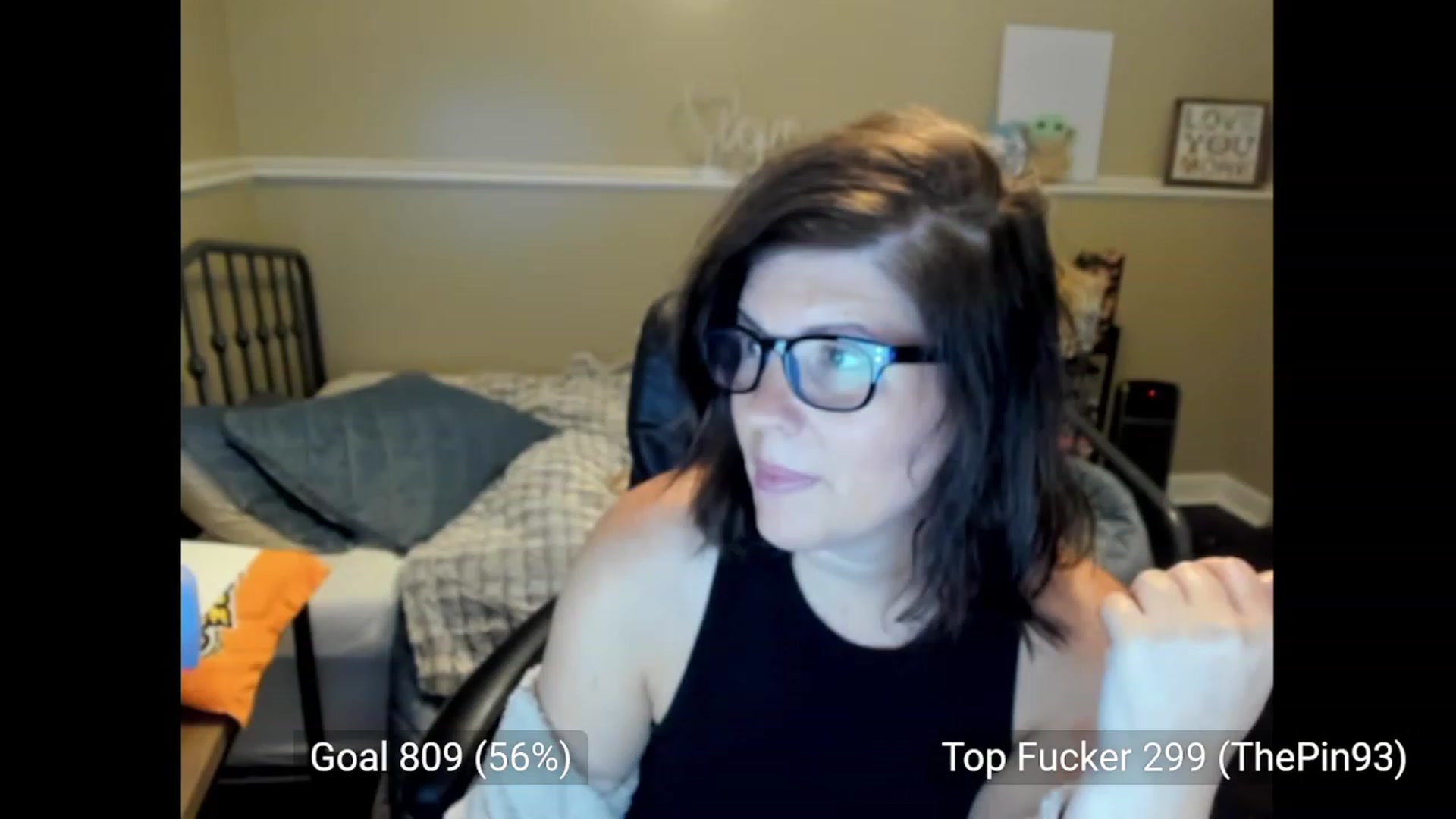 Gallery image thumbnail from Samtastic_'s myfreecams stream on, 10/04/2023, 24:16 image 5 of 20