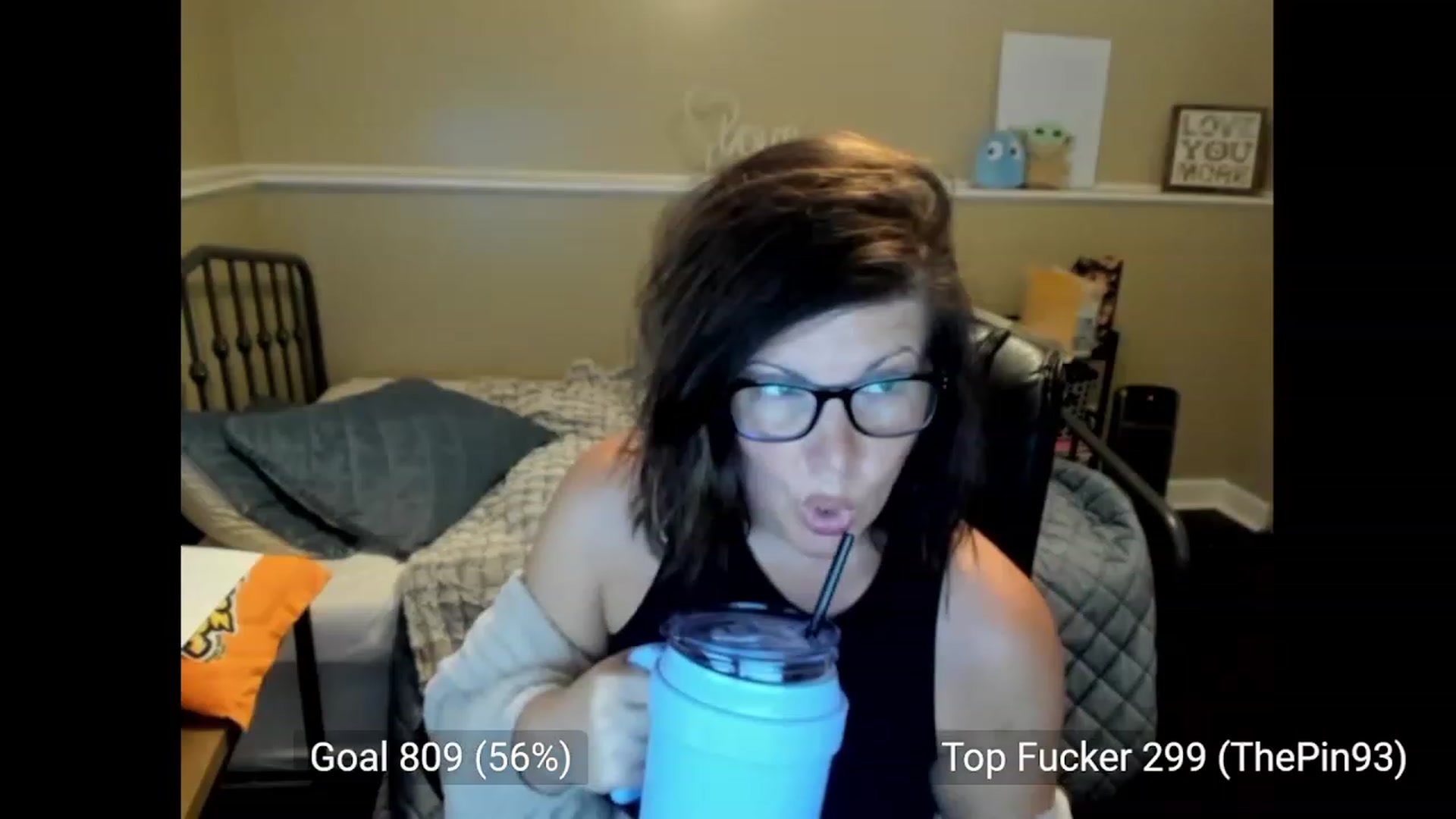 Gallery image thumbnail from Samtastic_'s myfreecams stream on, 10/04/2023, 24:16 image 1 of 20