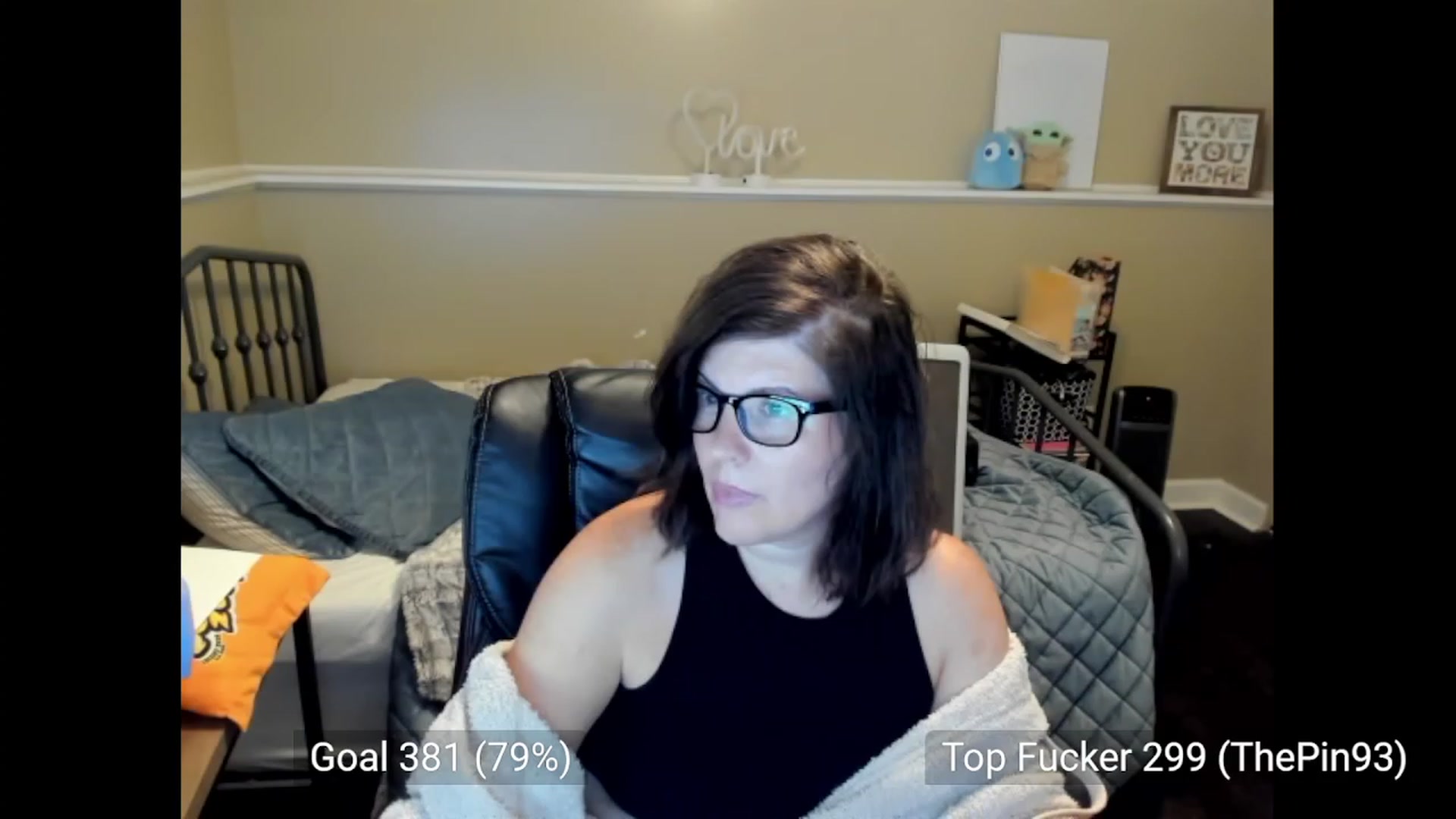 Gallery image thumbnail from Samtastic_'s myfreecams stream on, 10/04/2023, 24:16 image 17 of 20