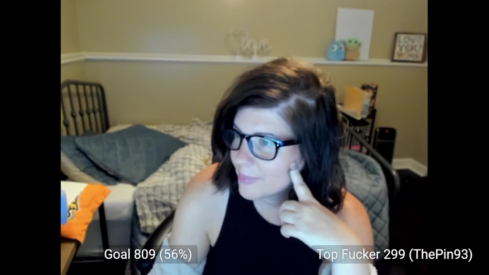 Gallery image thumbnail from Samtastic_'s myfreecams stream on, 10/04/2023, 24:16 image 6 of 20