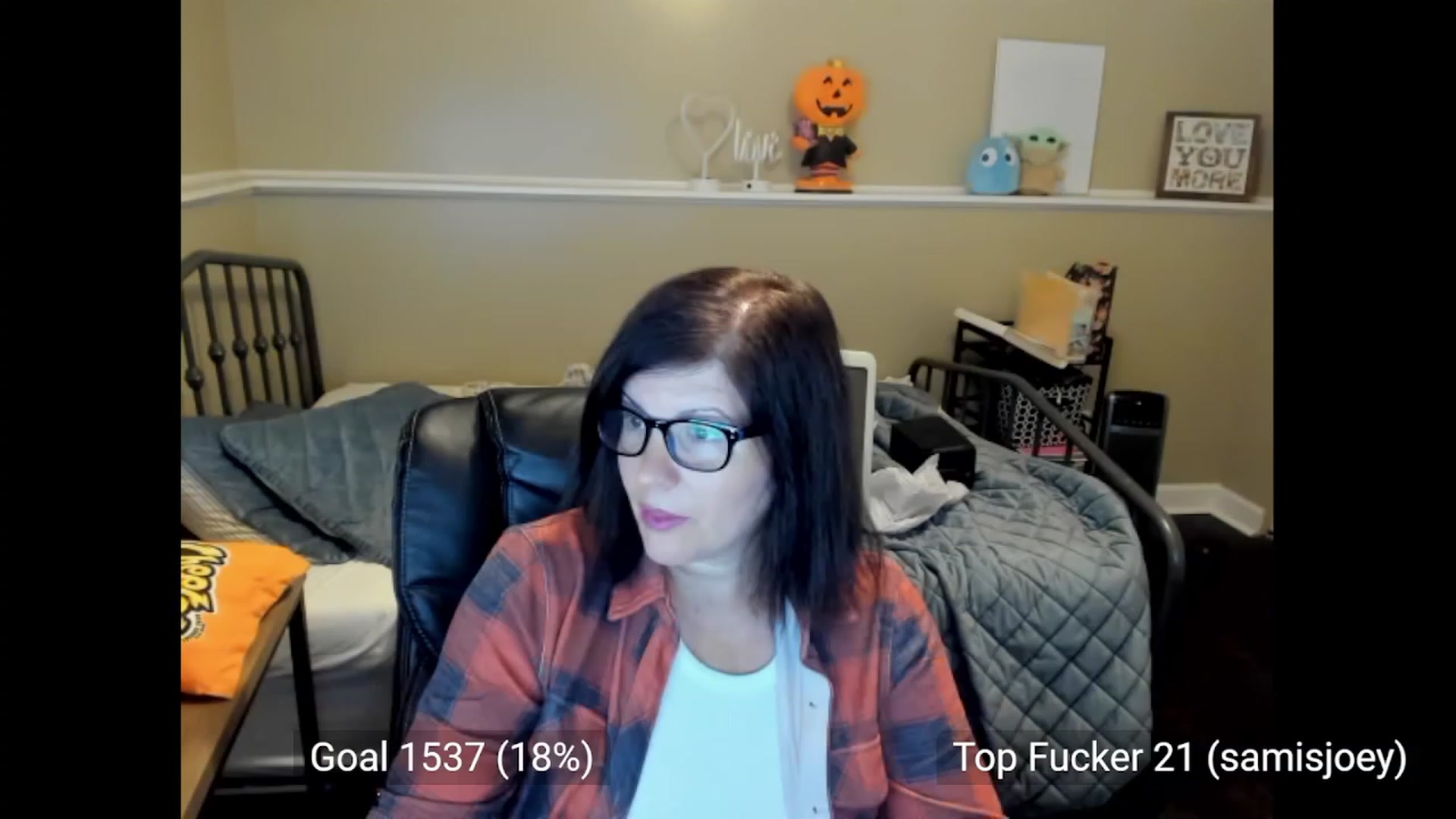 Gallery image thumbnail from Samtastic_'s myfreecams stream on, 10/06/2023, 22:36 image 18 of 20