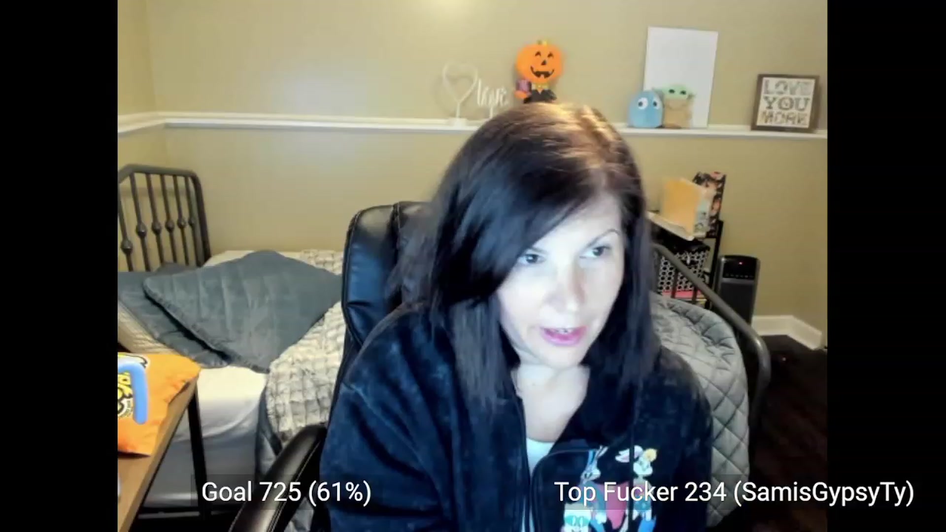 Gallery image thumbnail from Samtastic_'s myfreecams stream on, 10/06/2023, 23:42 image 15 of 20