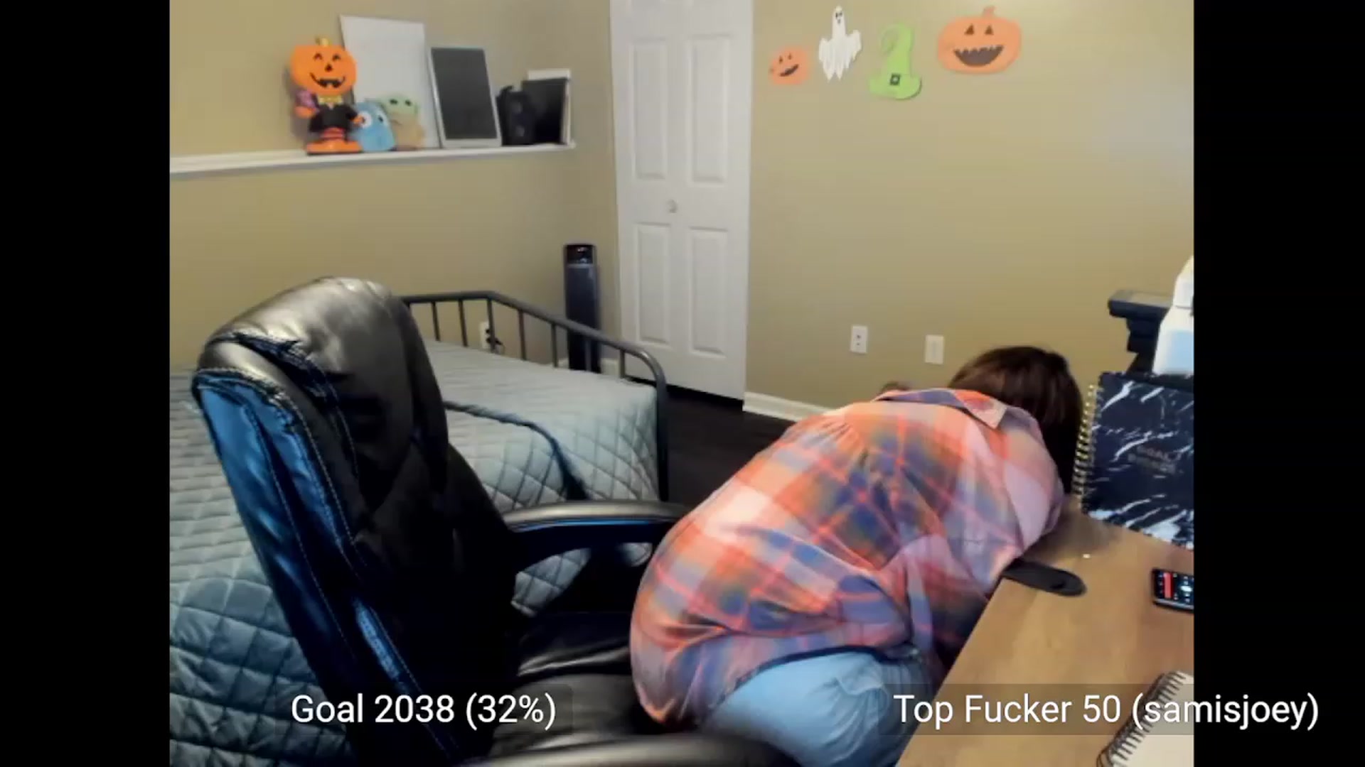 Gallery image thumbnail from Samtastic_'s myfreecams stream on, 10/13/2023, 19:14 image 7 of 20