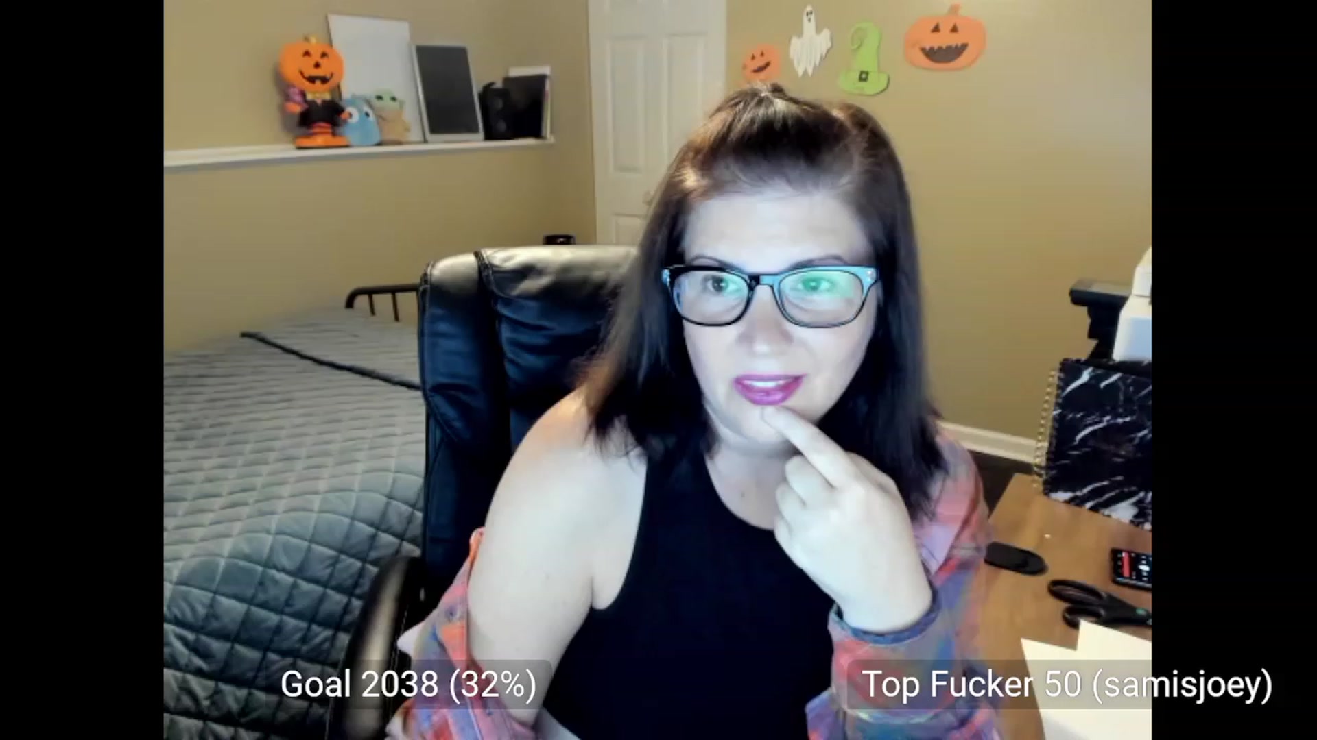 Gallery image thumbnail from Samtastic_'s myfreecams stream on, 10/13/2023, 19:14 image 10 of 20