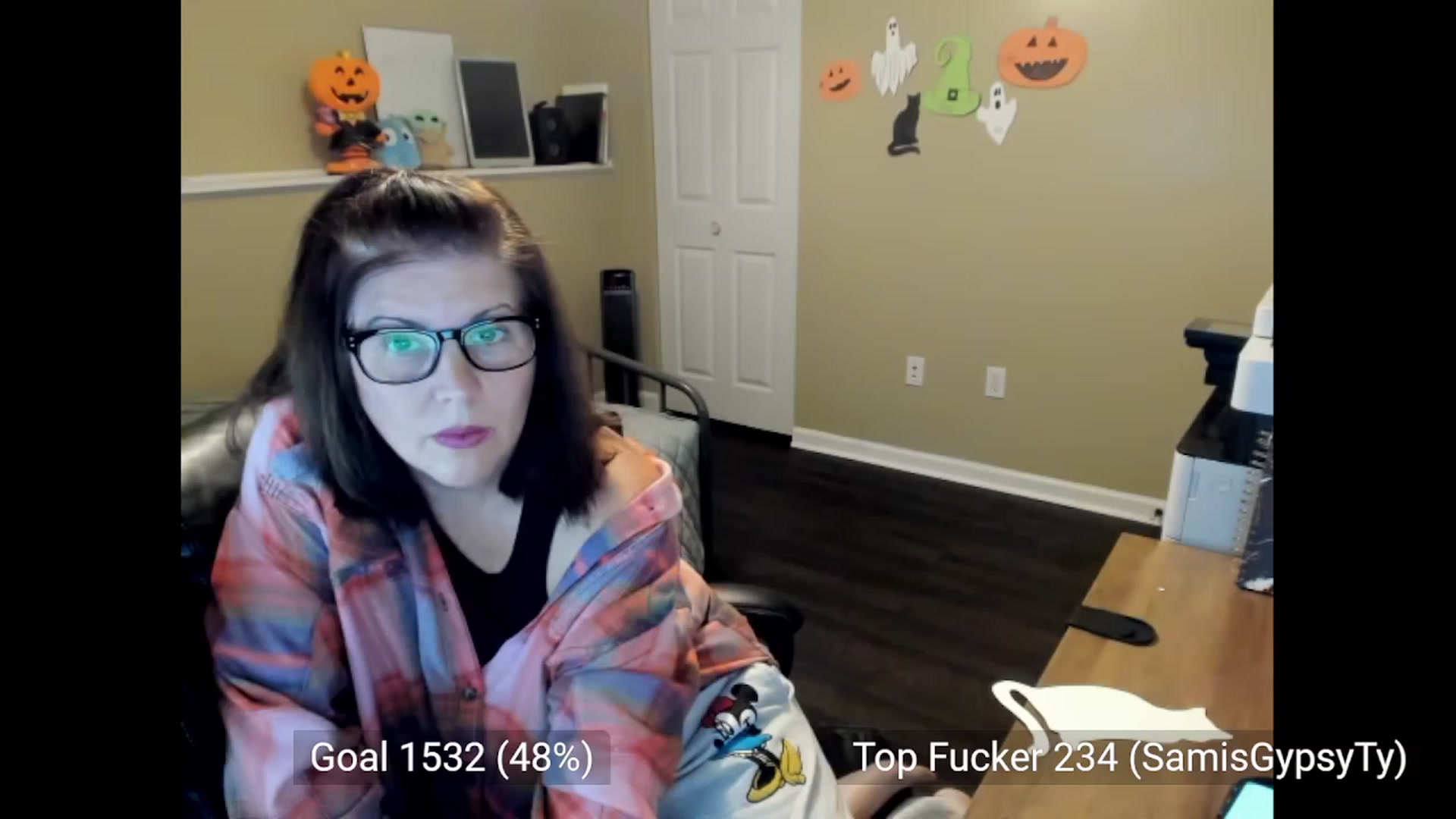 Gallery image thumbnail from Samtastic_'s myfreecams stream on, 10/13/2023, 23:47 image 6 of 20