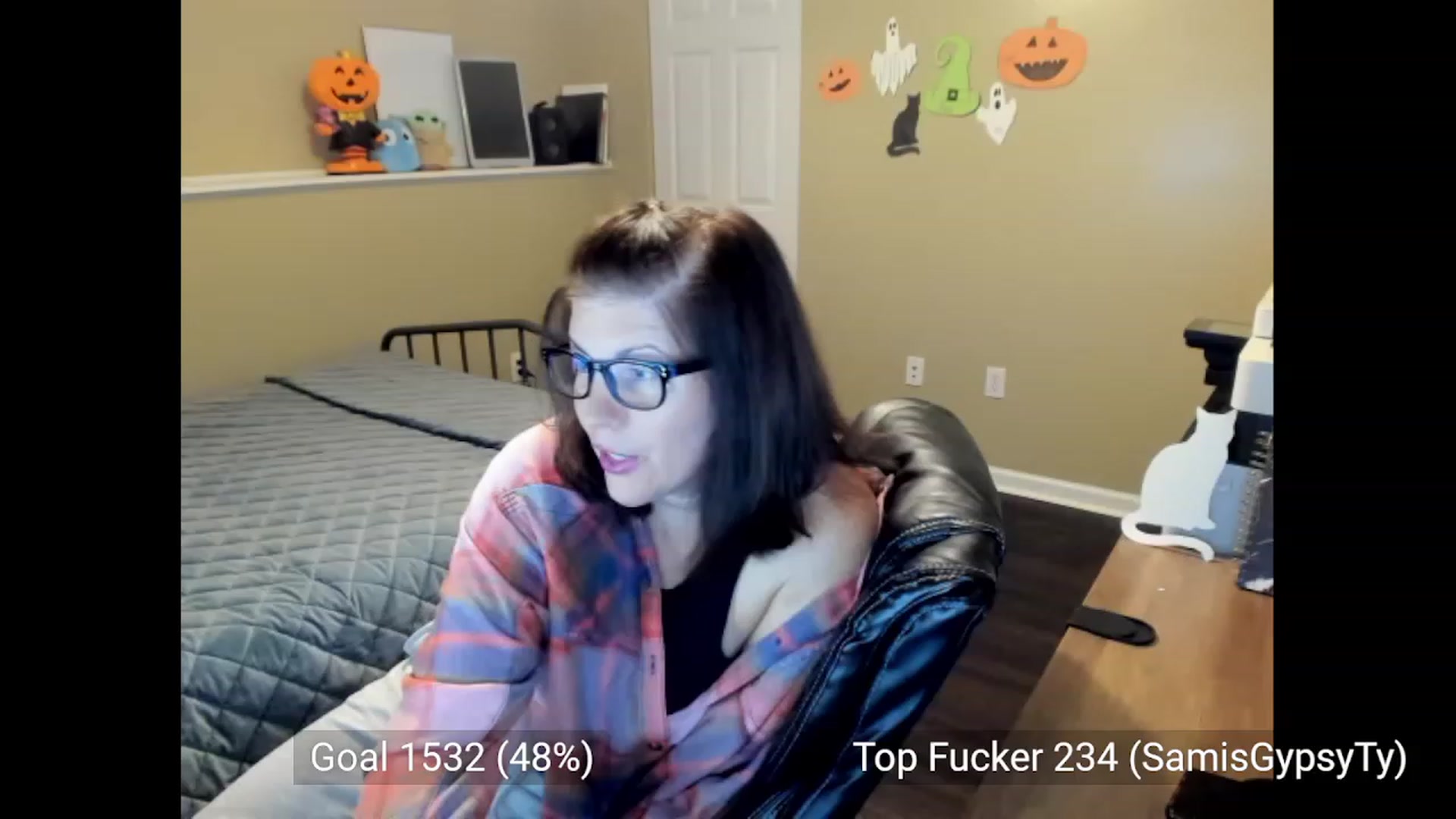 Gallery image thumbnail from Samtastic_'s myfreecams stream on, 10/13/2023, 23:47 image 9 of 20