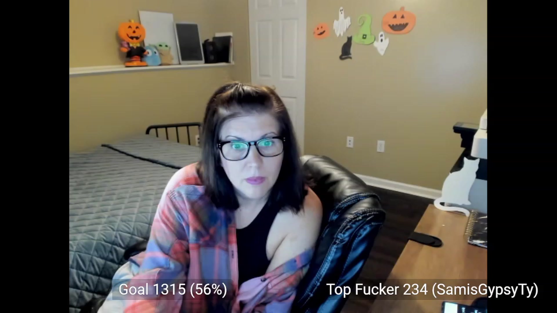Gallery image thumbnail from Samtastic_'s myfreecams stream on, 10/13/2023, 23:47 image 16 of 20