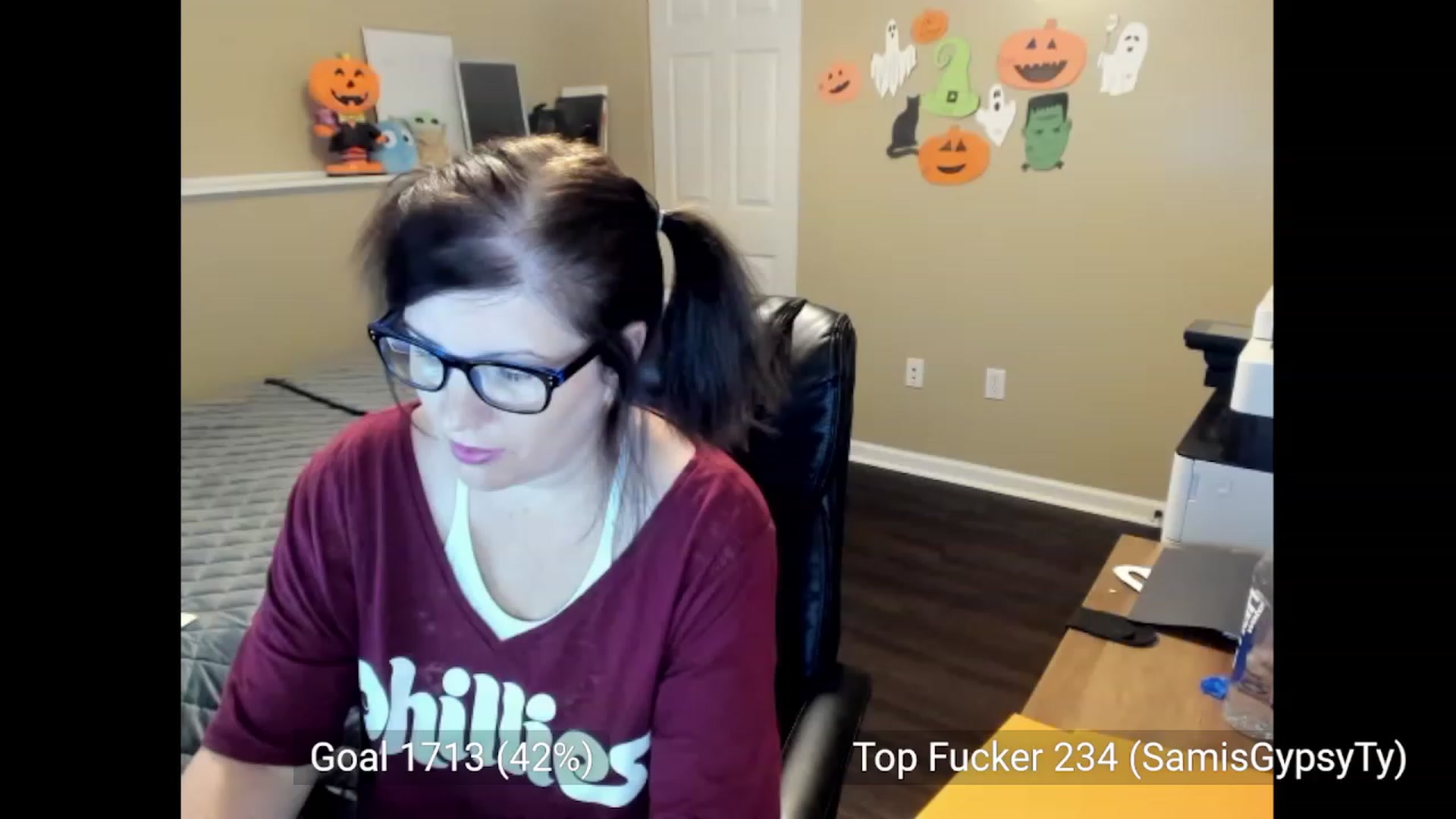 Gallery image thumbnail from Samtastic_'s myfreecams stream on, 10/17/2023, 24:06 image 19 of 20