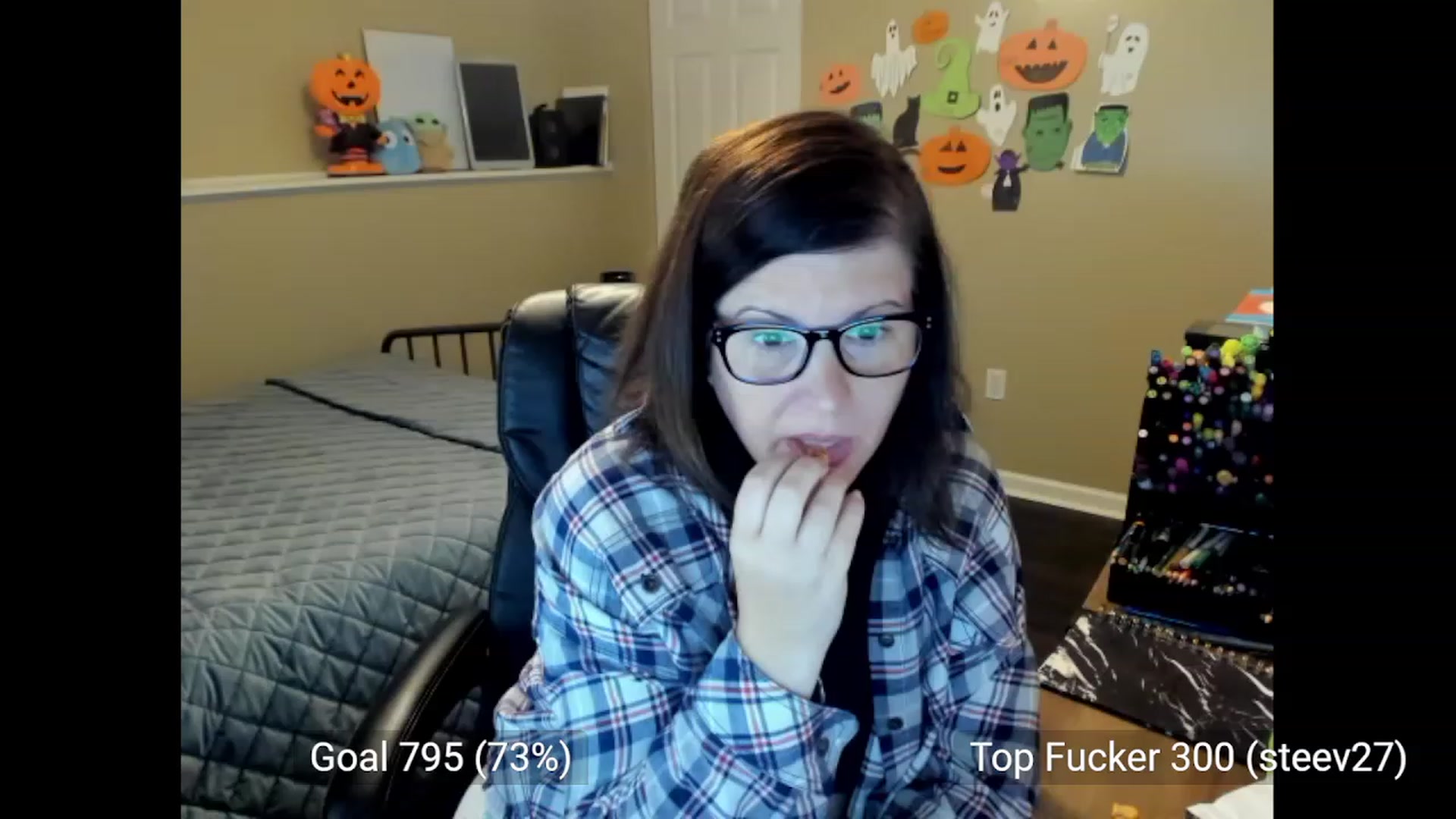 Gallery image thumbnail from Samtastic_'s myfreecams stream on, 10/27/2023, 23:16 image 16 of 20