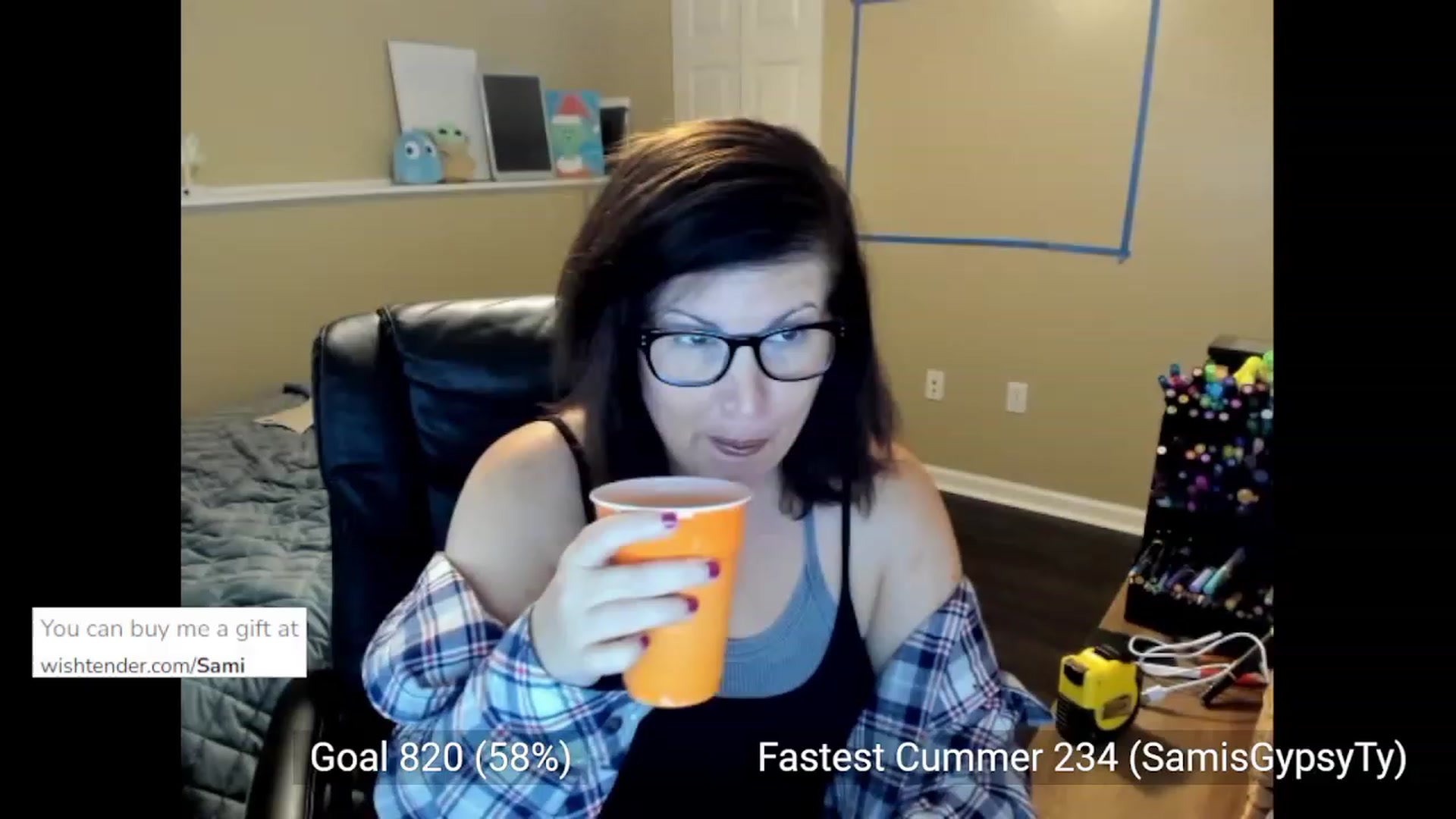 Gallery image thumbnail from Samtastic_'s myfreecams stream on, 11/18/2023, 24:29 image 1 of 20