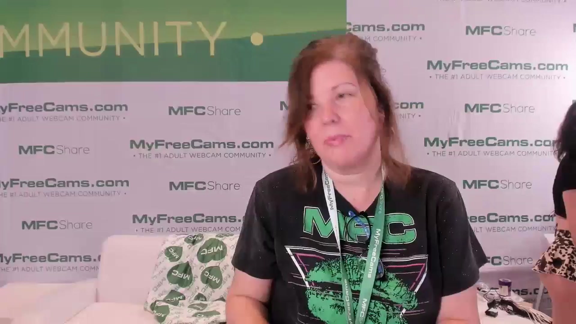 Gallery image thumbnail from Samtastic_'s myfreecams stream on, 01/24/2025, 23:31 image 1 of 20