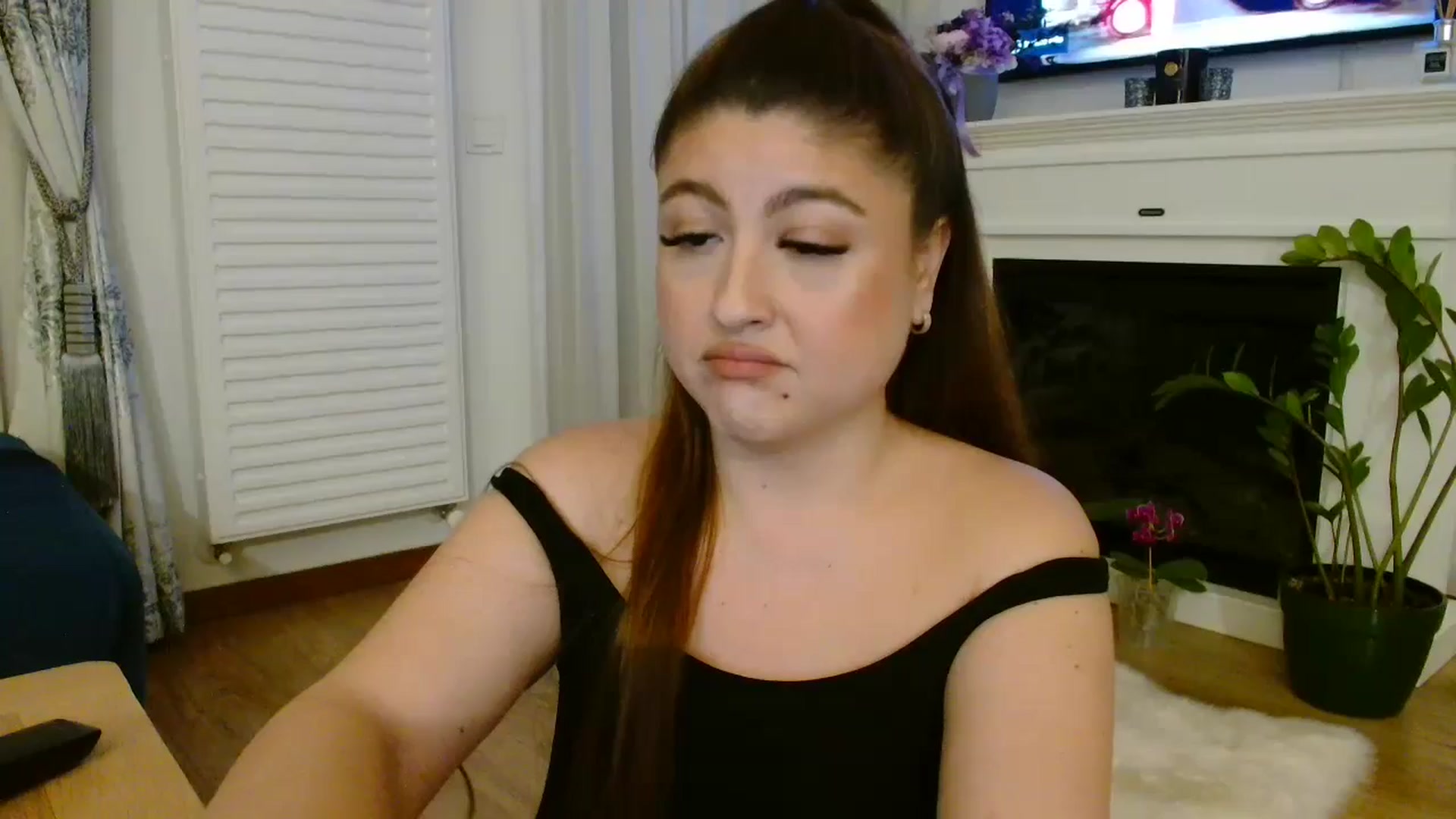 Gallery image thumbnail from SamyraX's myfreecams stream on, 02/25/2026, 16:59 image 19 of 20