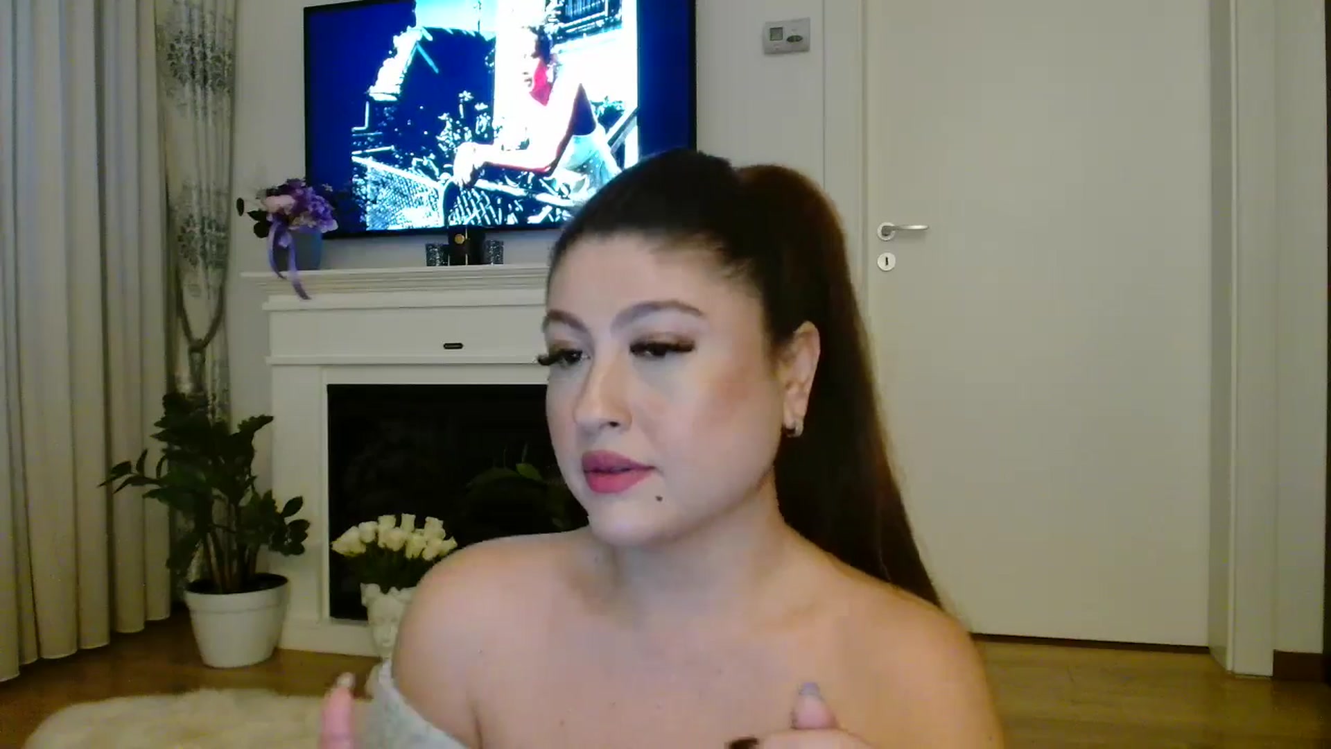 Gallery image thumbnail from SamyraX's myfreecams stream on, 02/27/2026, 17:34 image 19 of 20