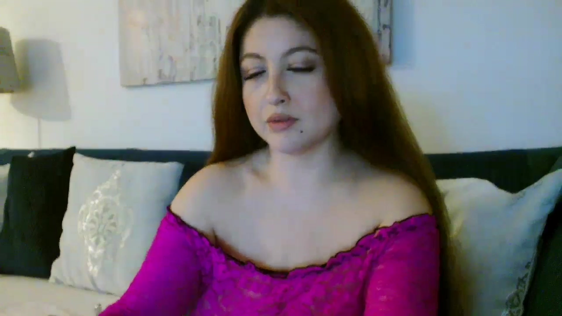 Gallery image thumbnail from SamyraX's myfreecams stream on, 03/04/2026, 17:39 image 2 of 20