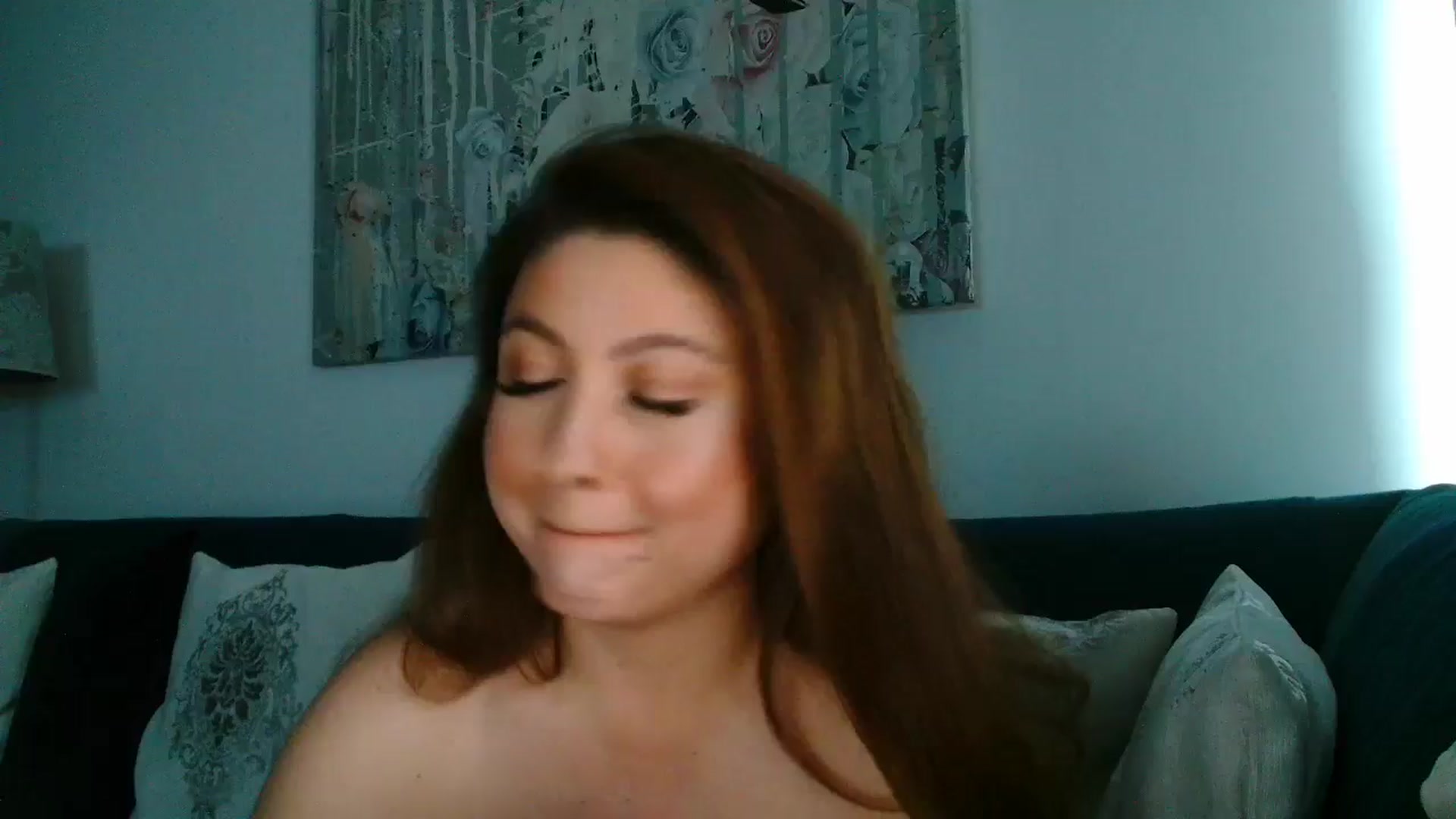 Gallery image thumbnail from SamyraX's myfreecams stream on, 04/21/2026, 16:42 image 18 of 20