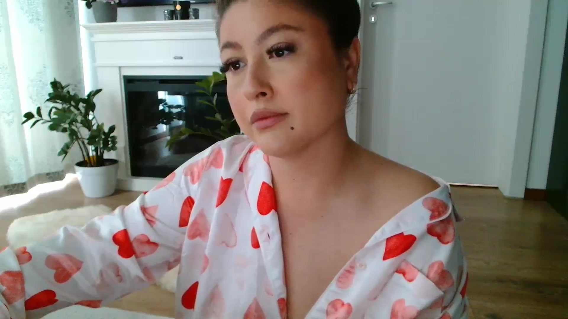 Gallery image thumbnail from SamyraX's myfreecams stream on, 04/23/2026, 14:57 image 7 of 20